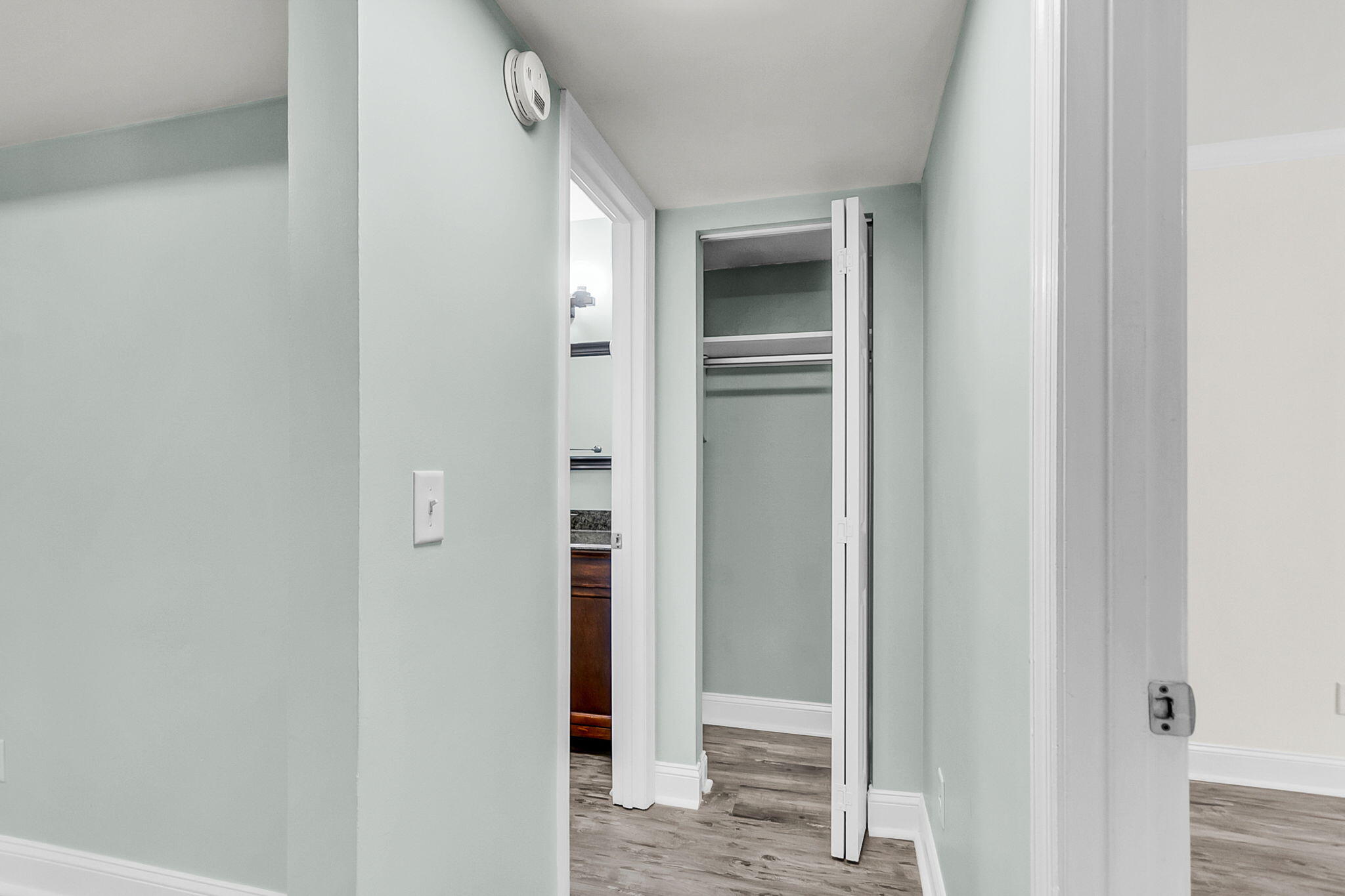 1866 Montclair Drive Unit D