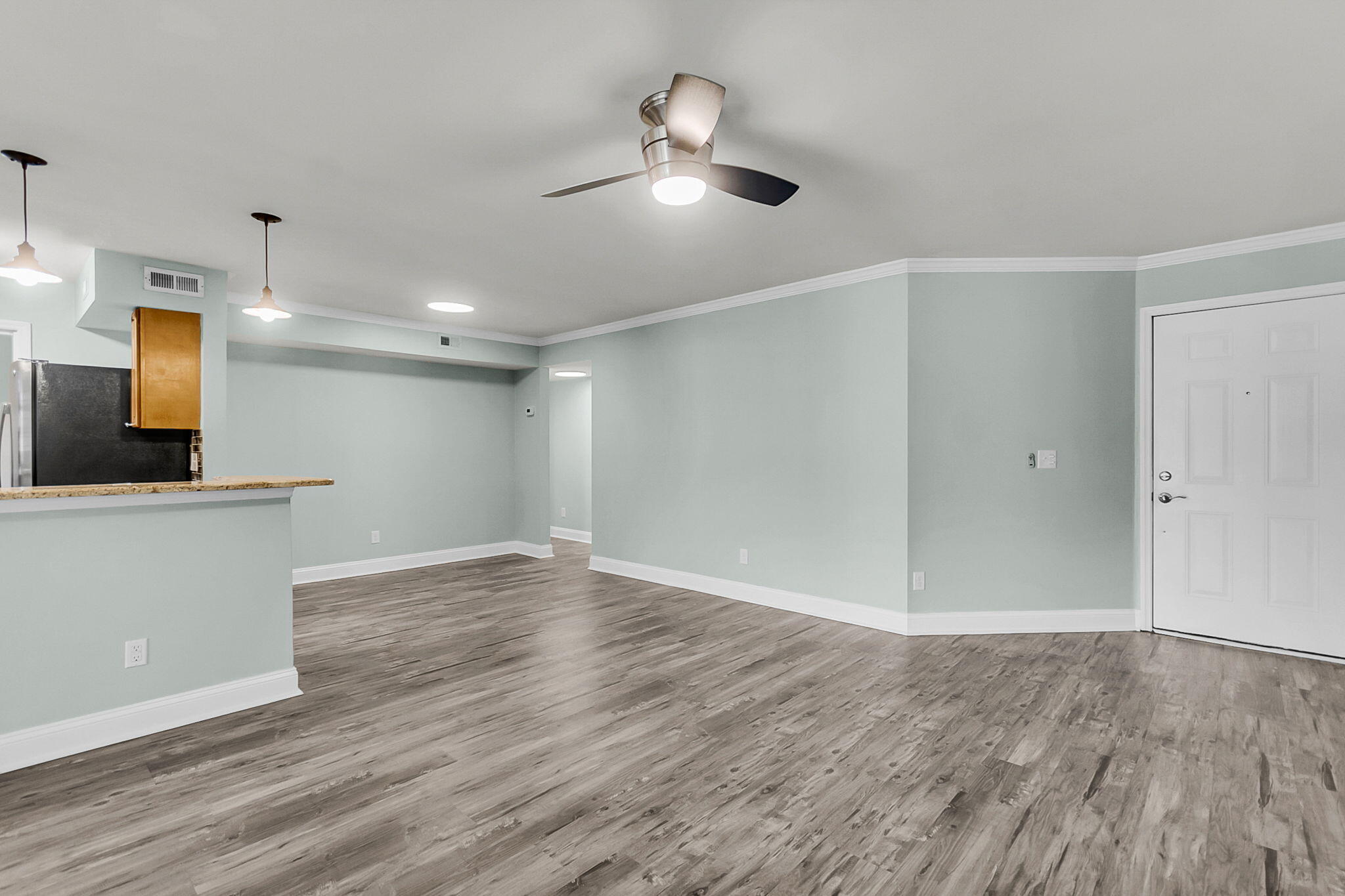 1866 Montclair Drive Unit D