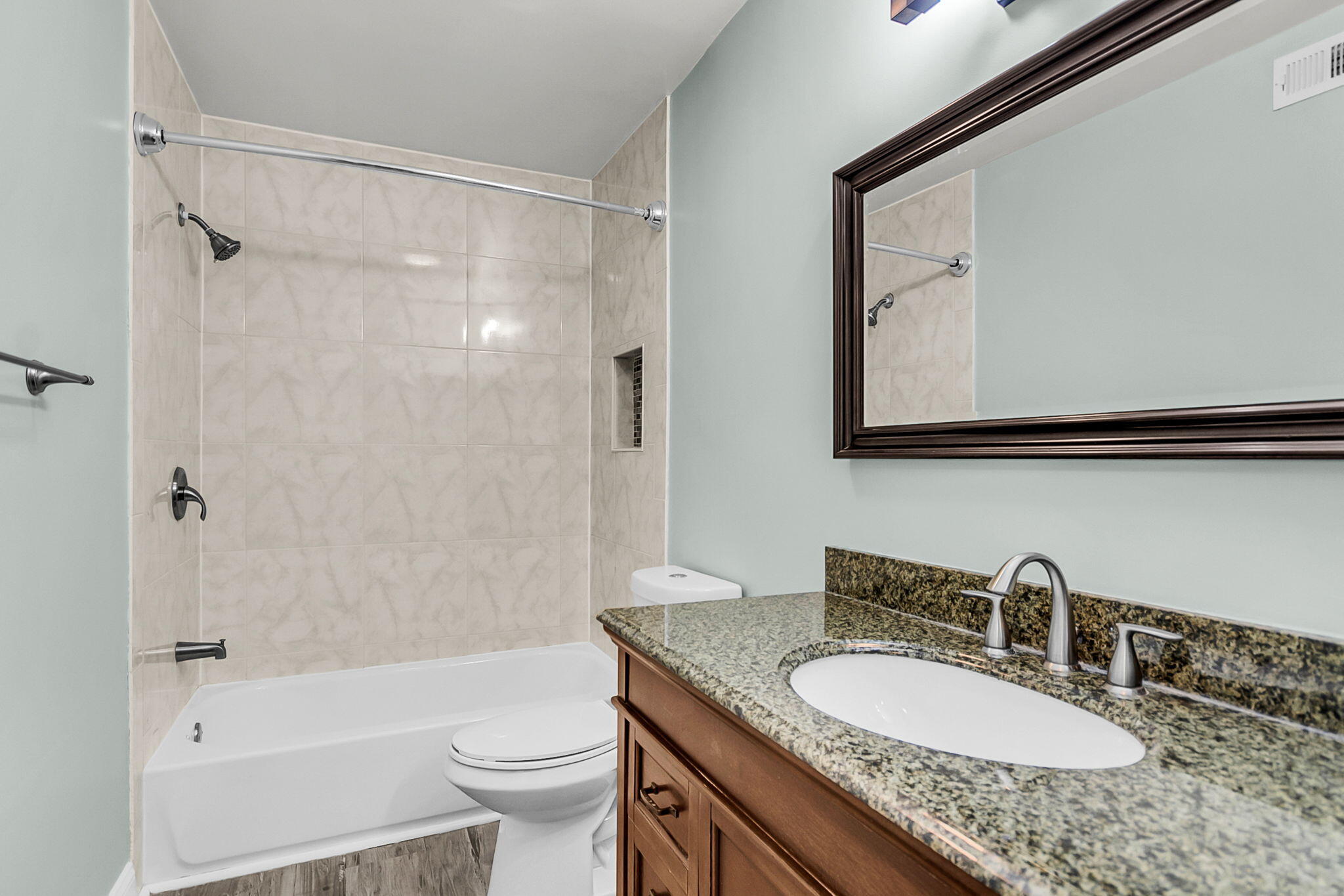 1866 Montclair Drive Unit D
