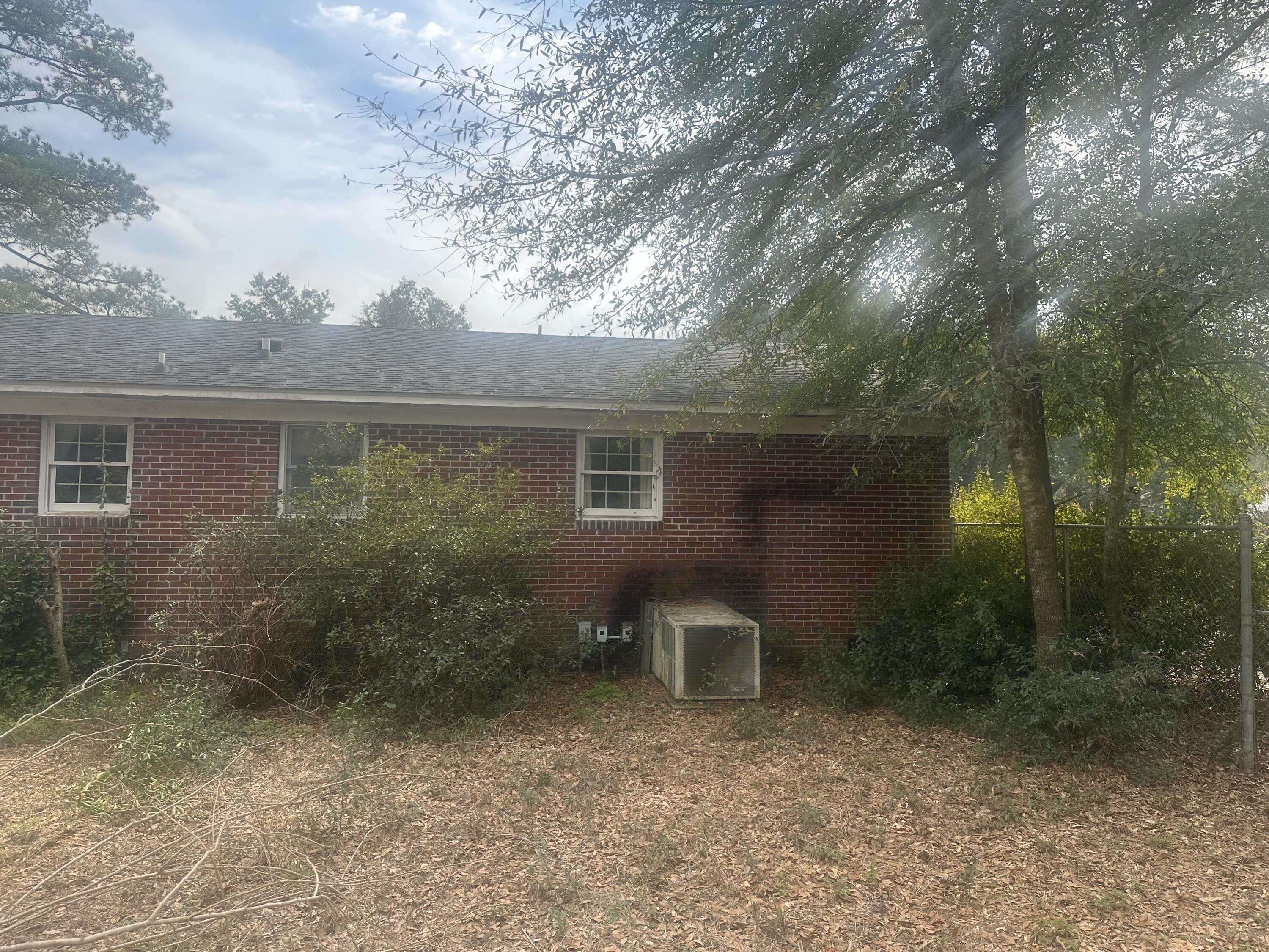 602 Klein Street