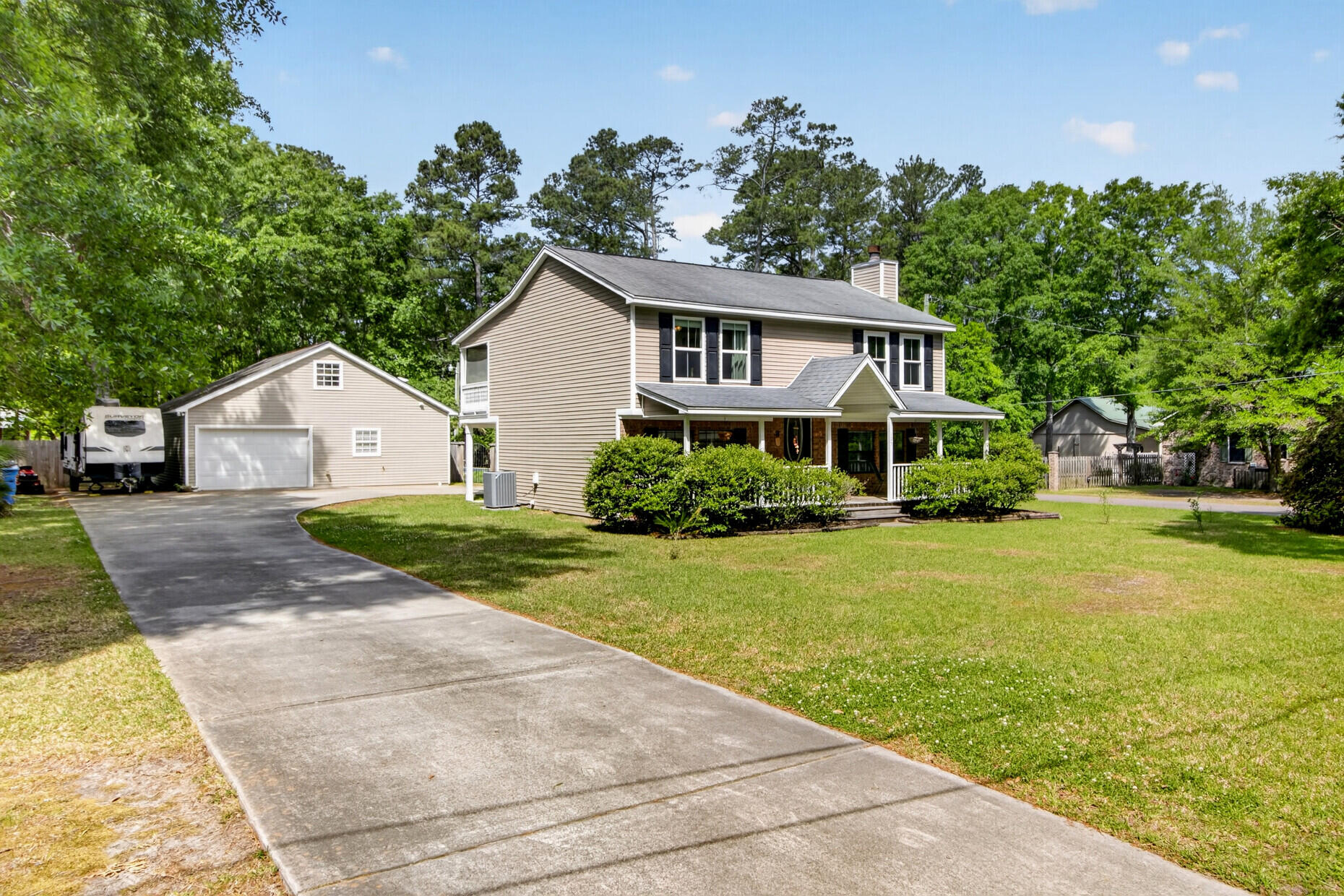 105 Cantering Hills Lane
