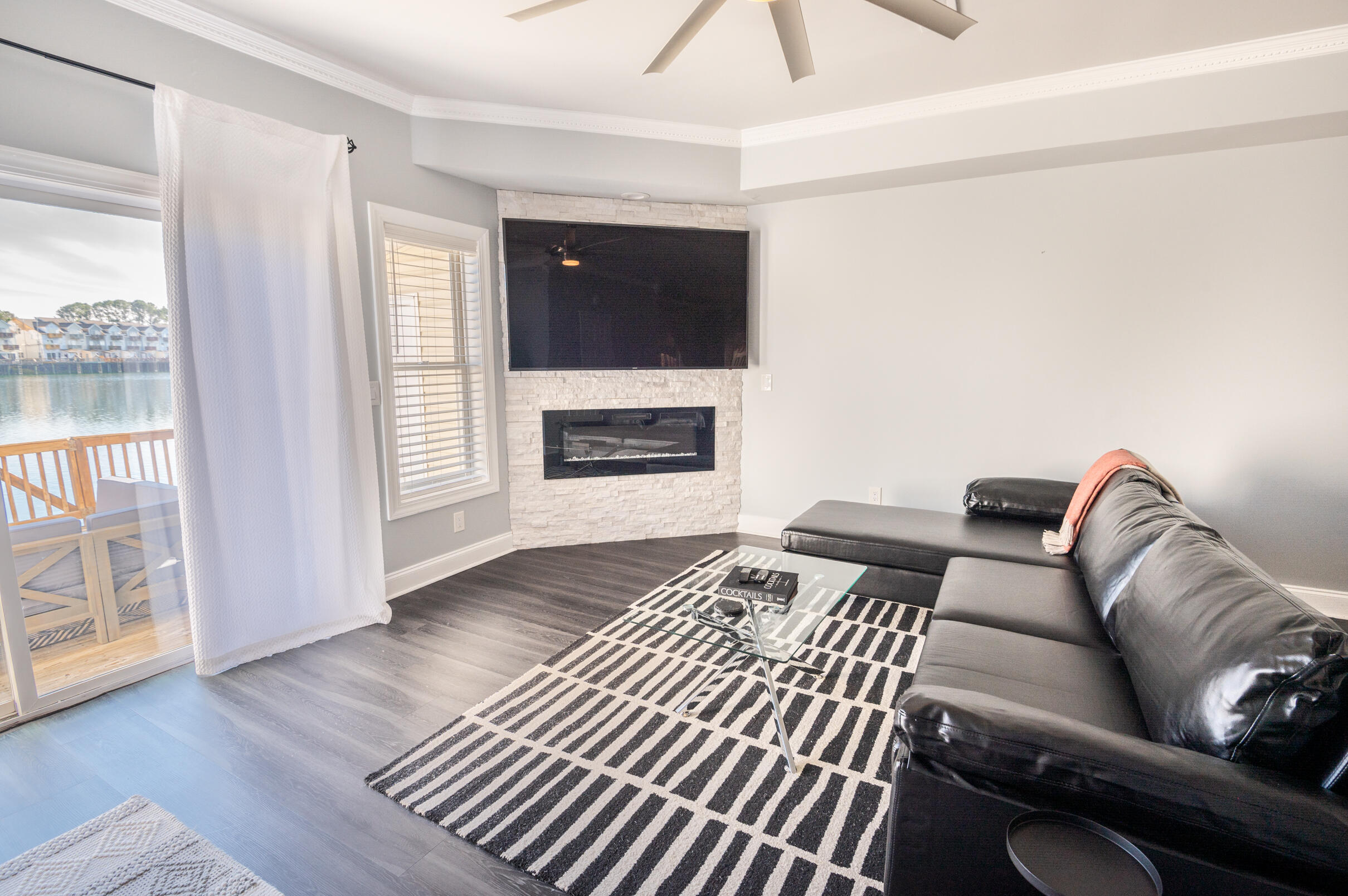 4741 Arco Lane