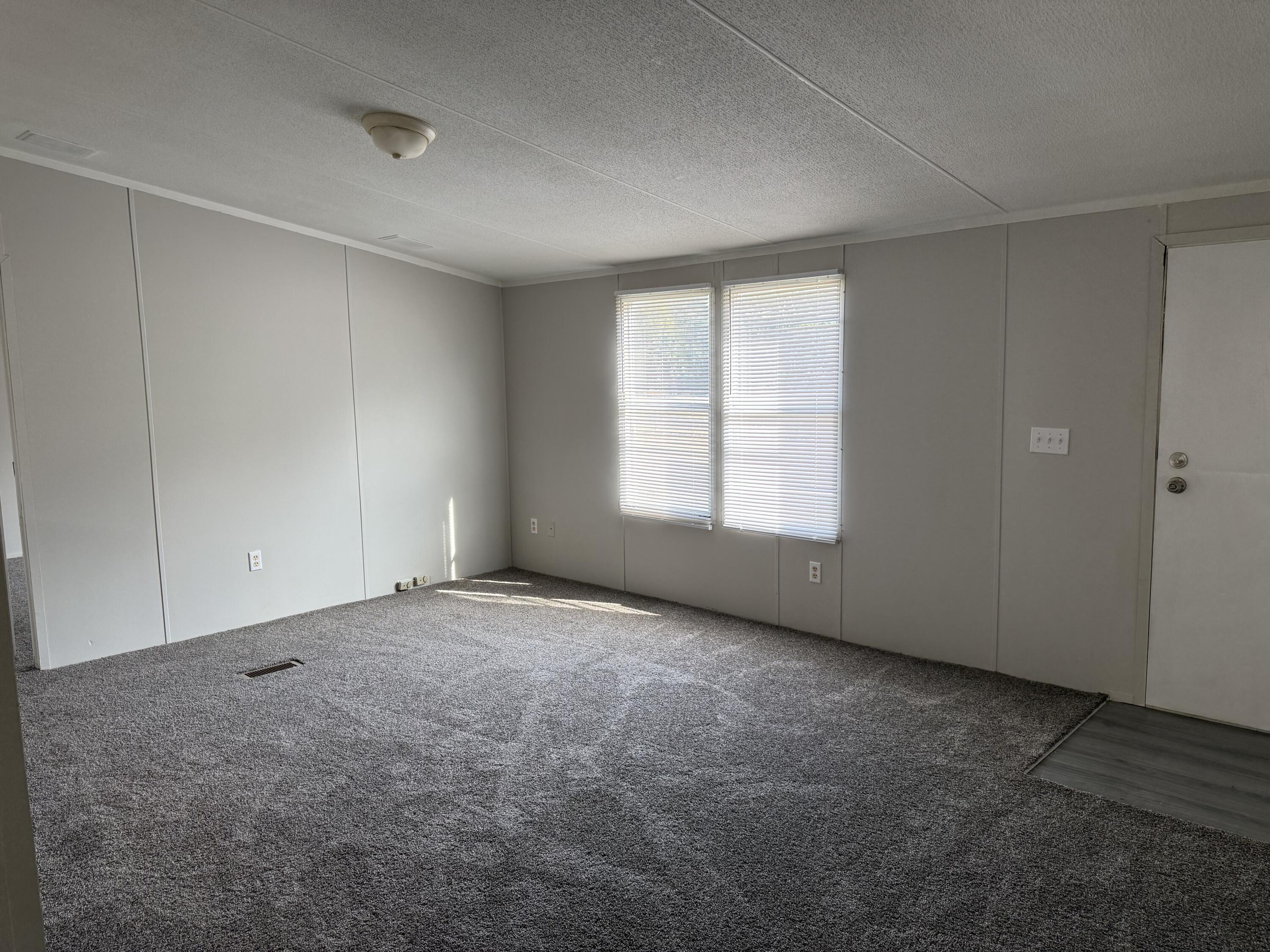 10685 Jefferies Highway