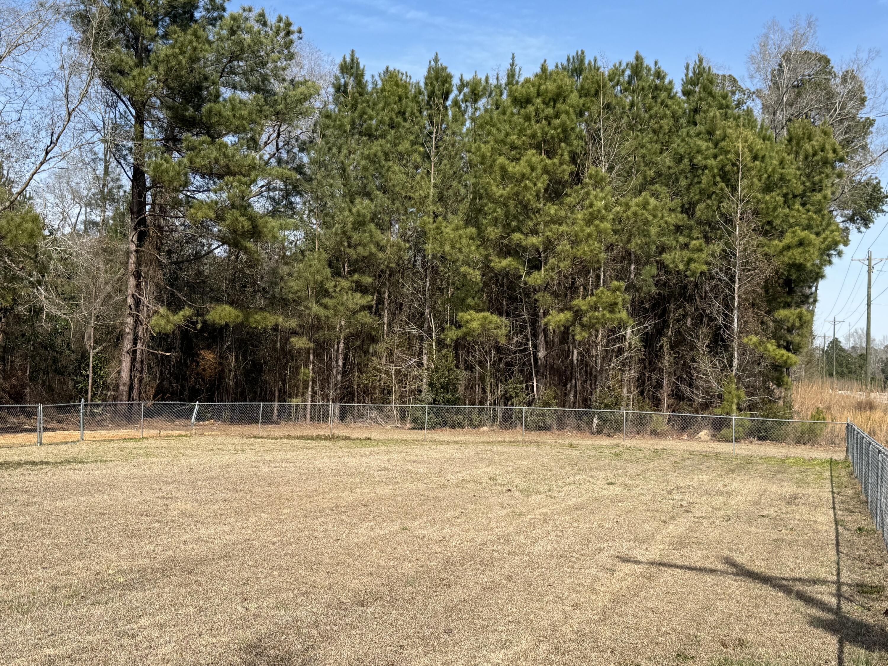 10685 Jefferies Highway