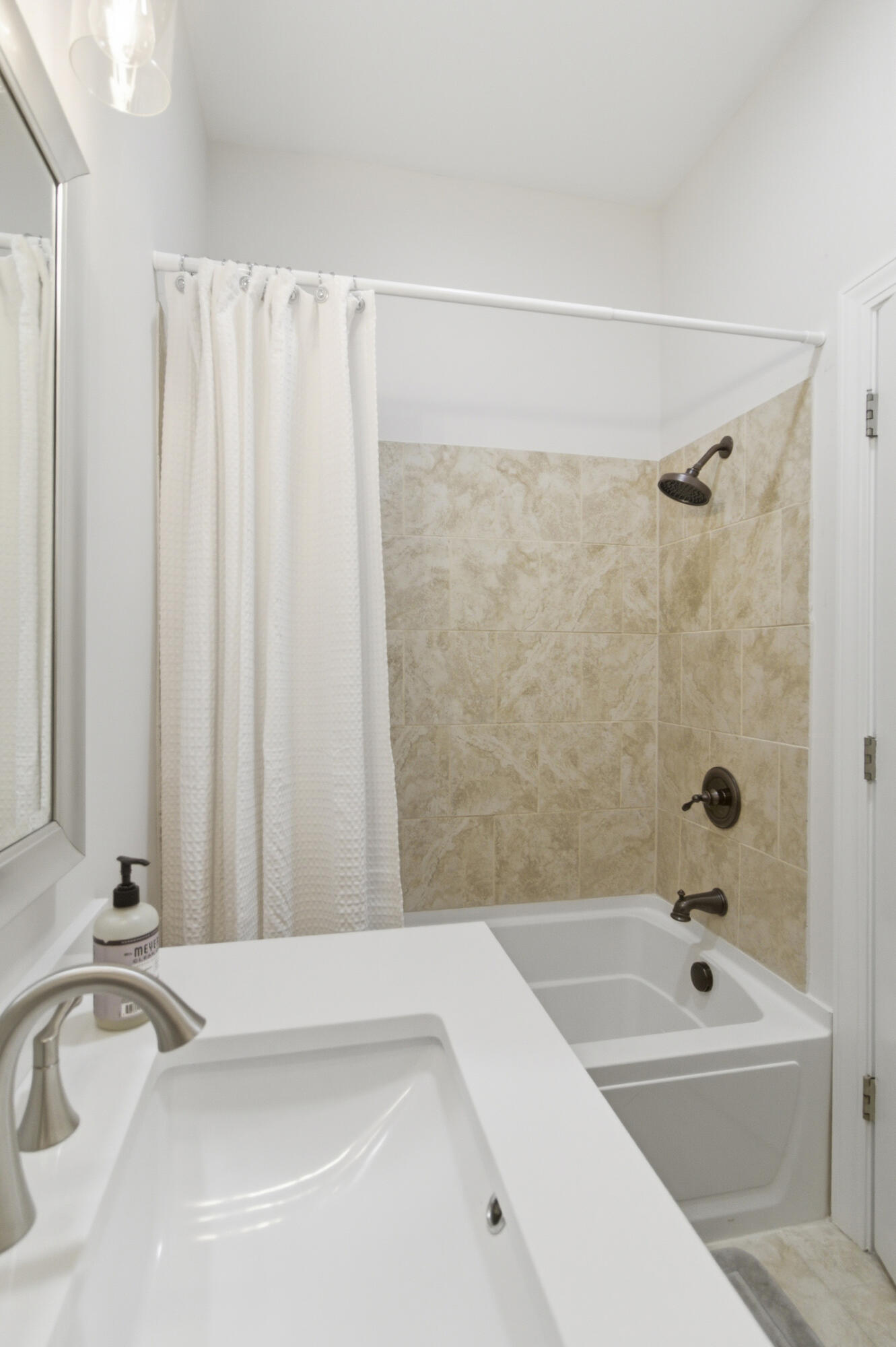 15 Judith Street Unit: E