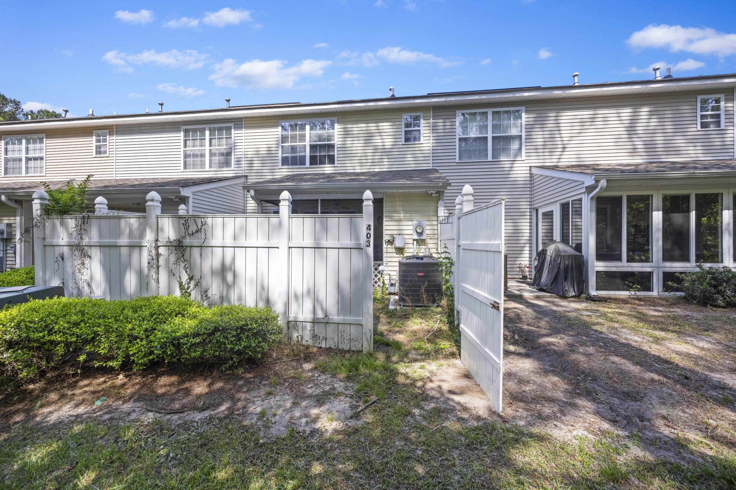 403 Tree Branch Circle