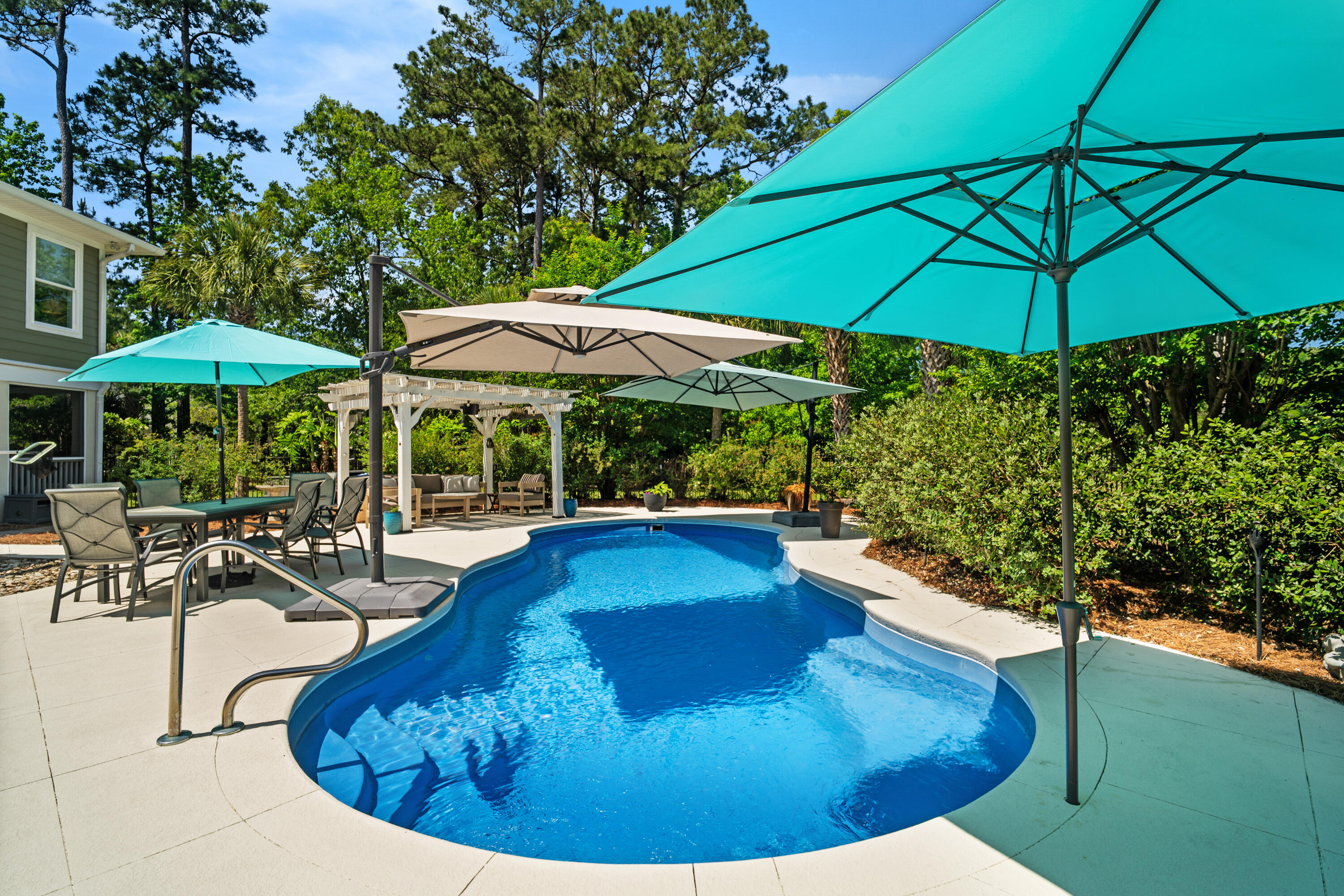 3368 Cottonfield Drive