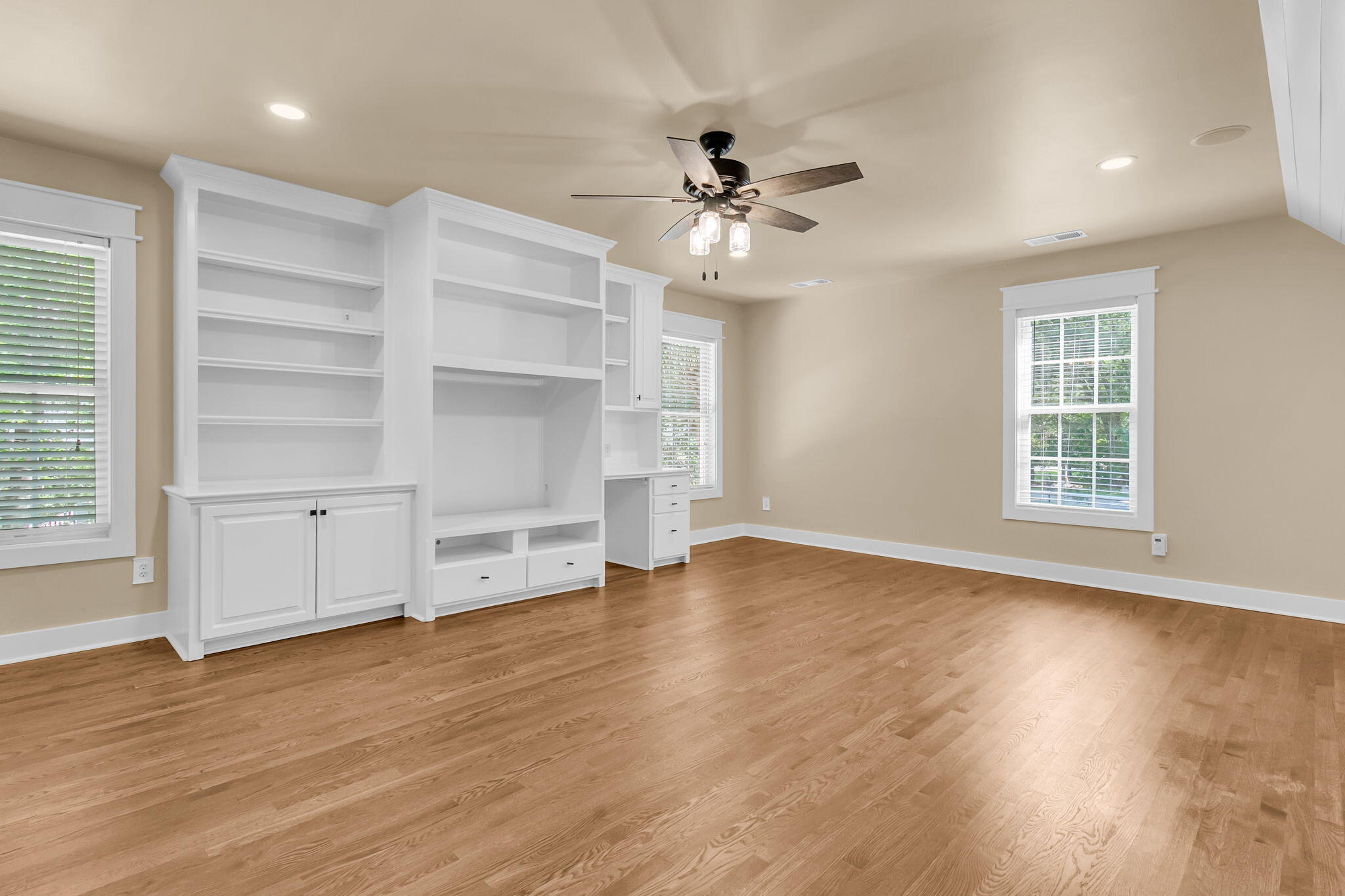 3708 Colonel Vanderhorst Circle