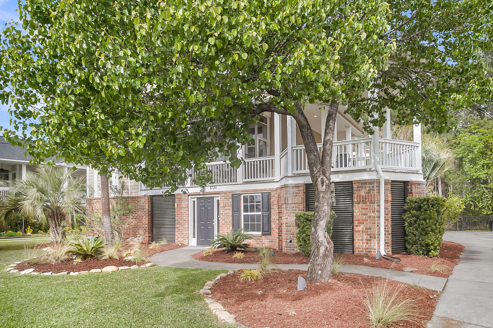 1721 Rivertowne Country Club Drive