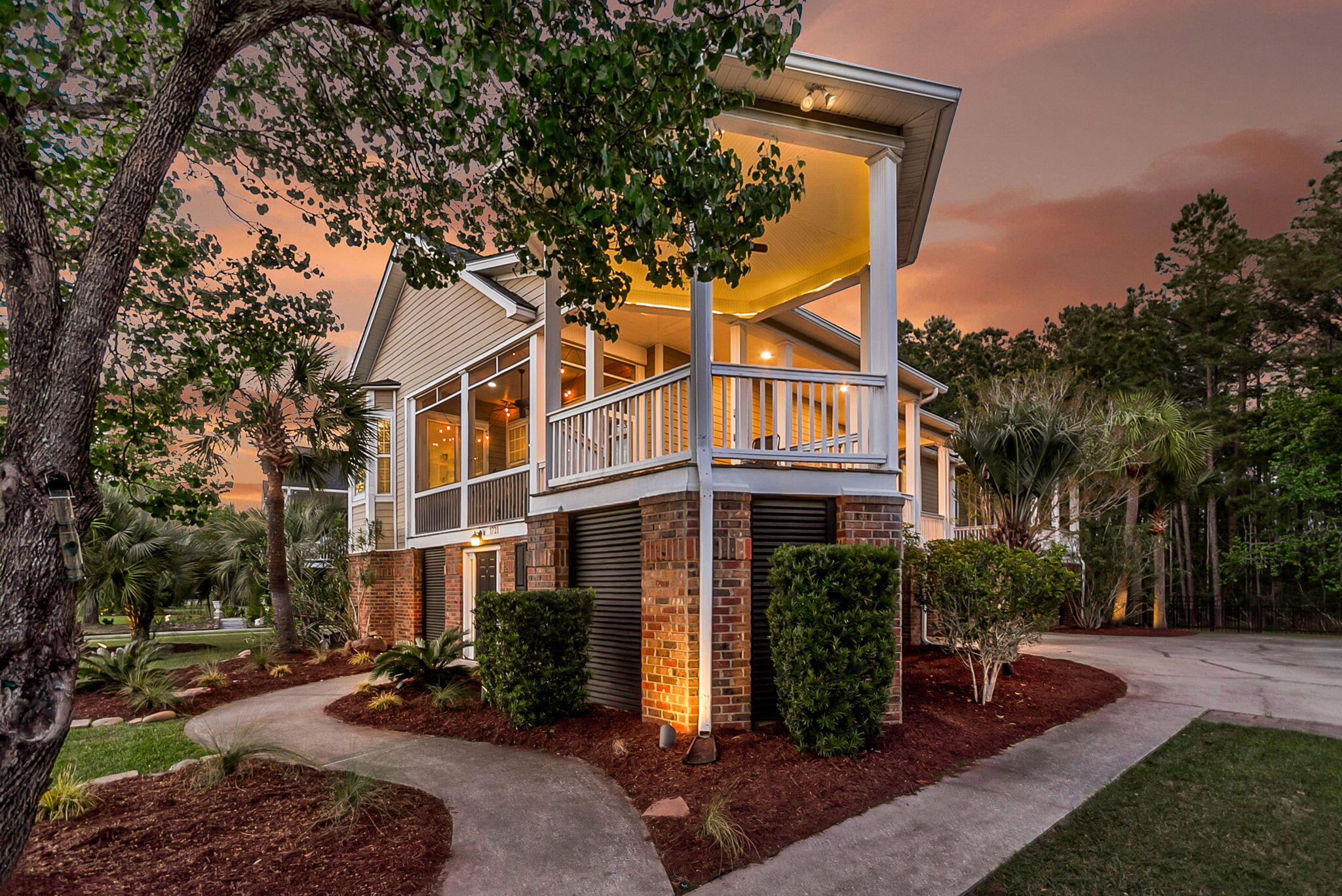 1721 Rivertowne Country Club Drive