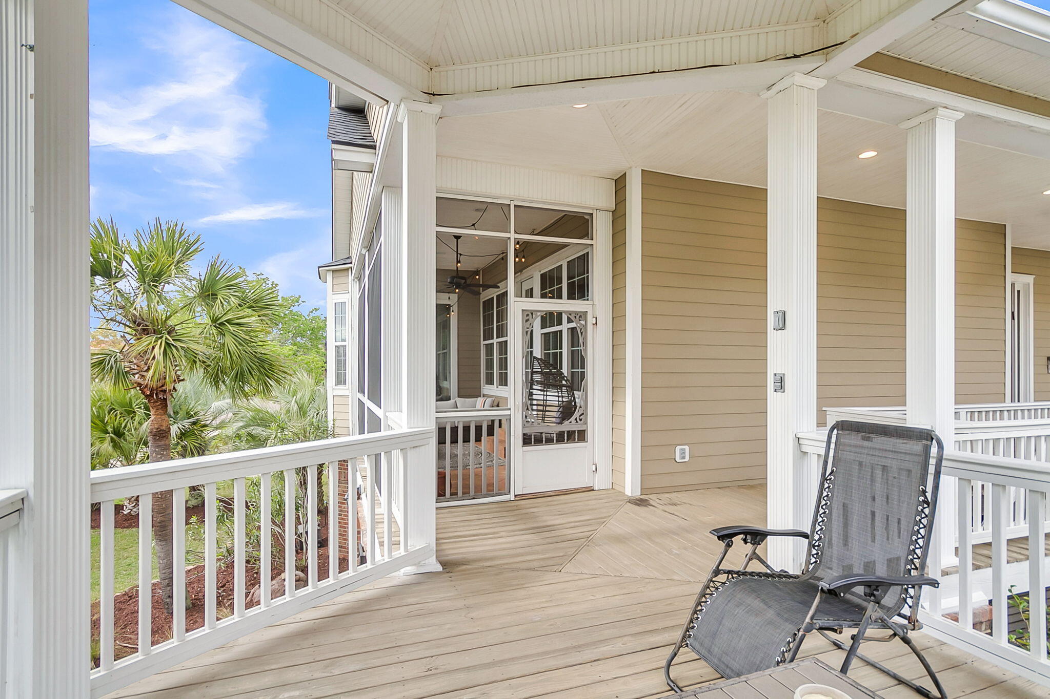 1721 Rivertowne Country Club Drive