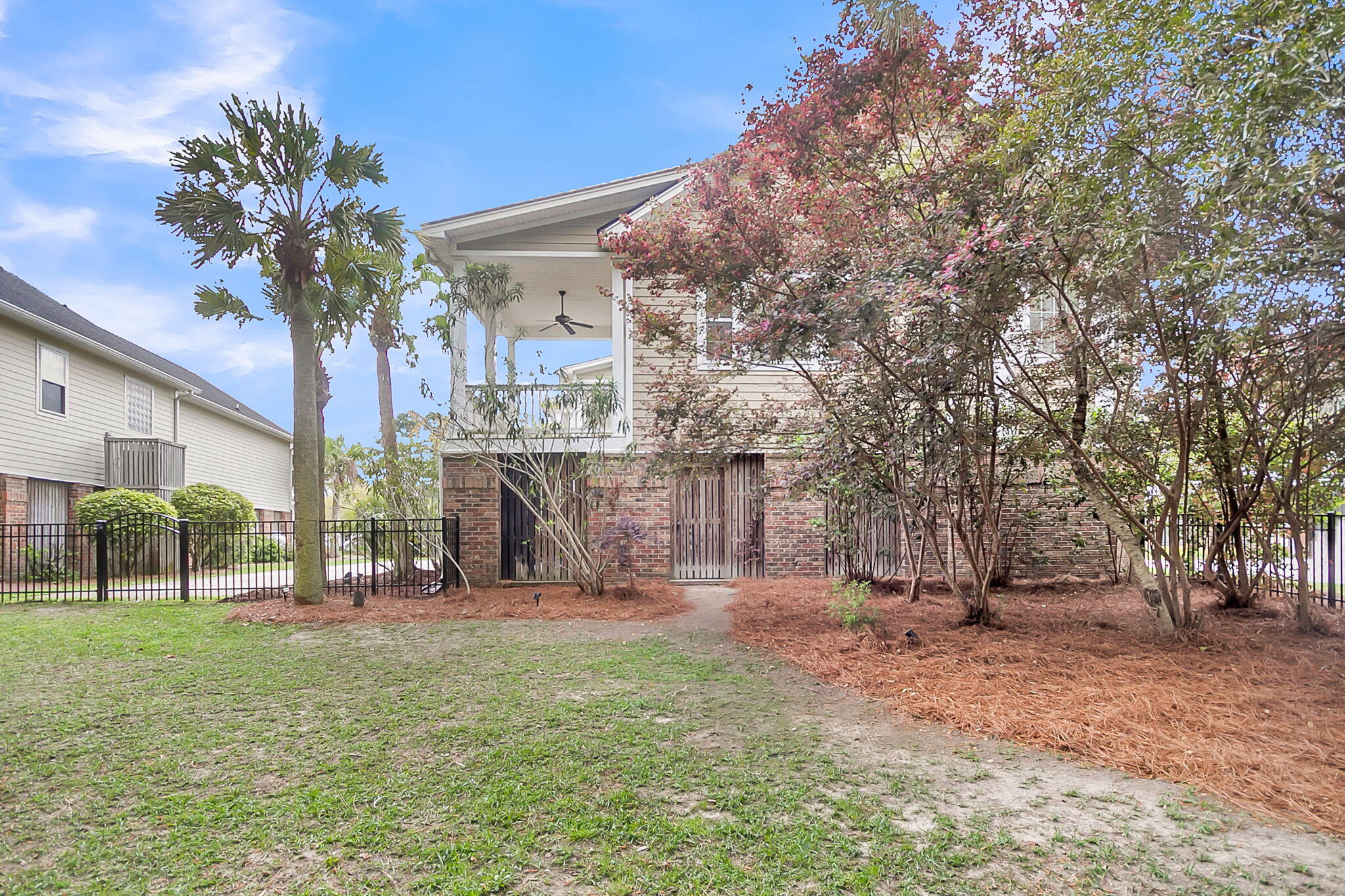 1721 Rivertowne Country Club Drive