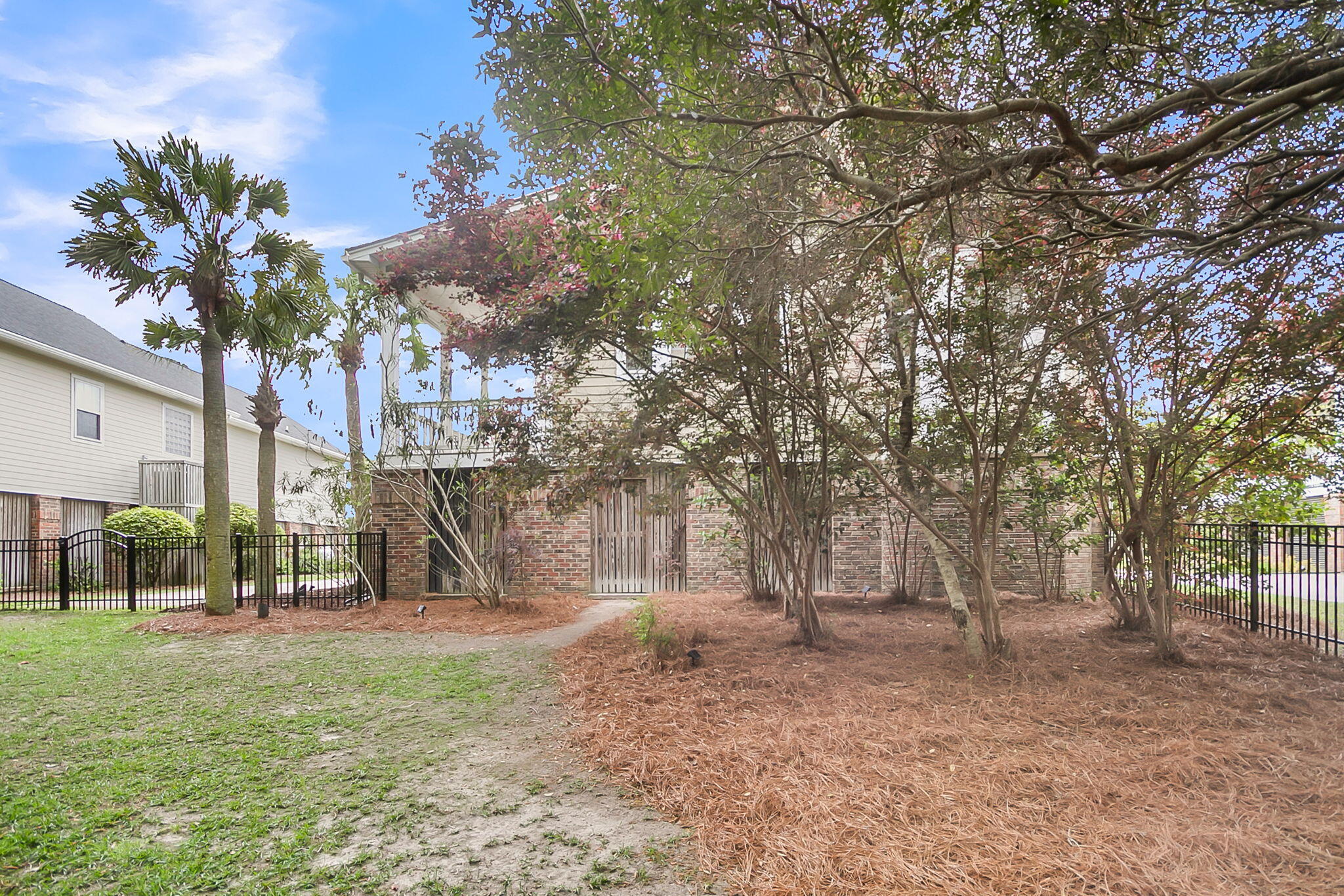 1721 Rivertowne Country Club Drive