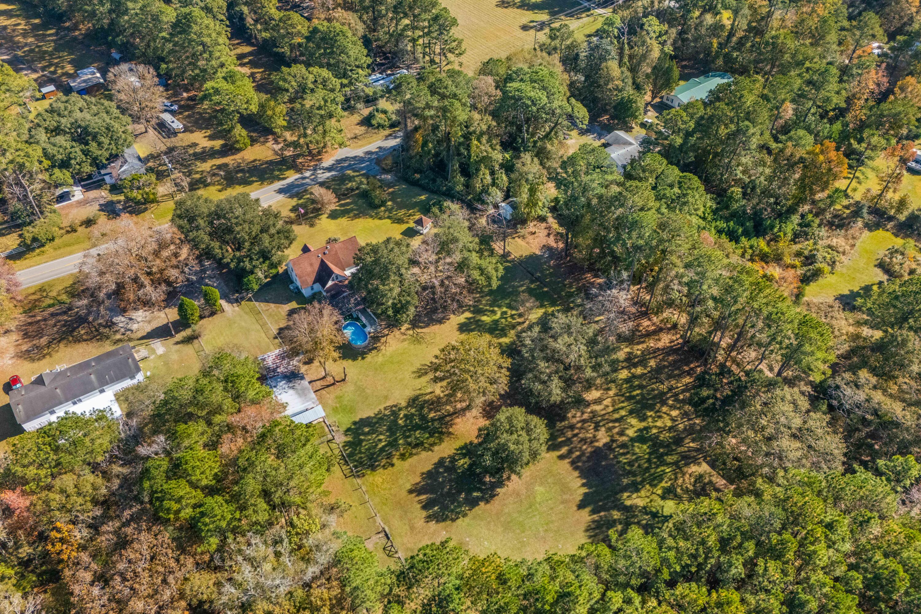 5615 S Highway 165