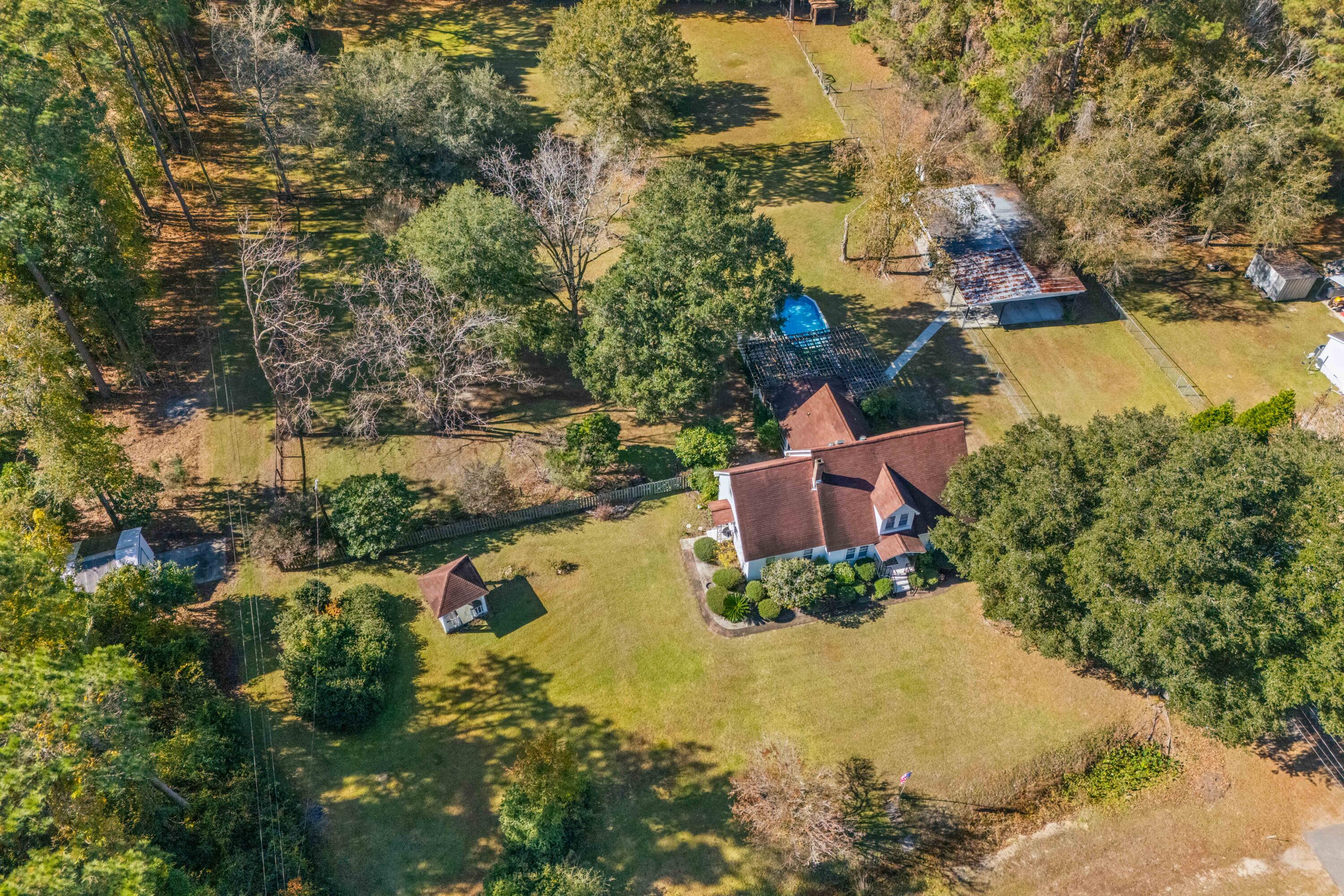 5615 S Highway 165