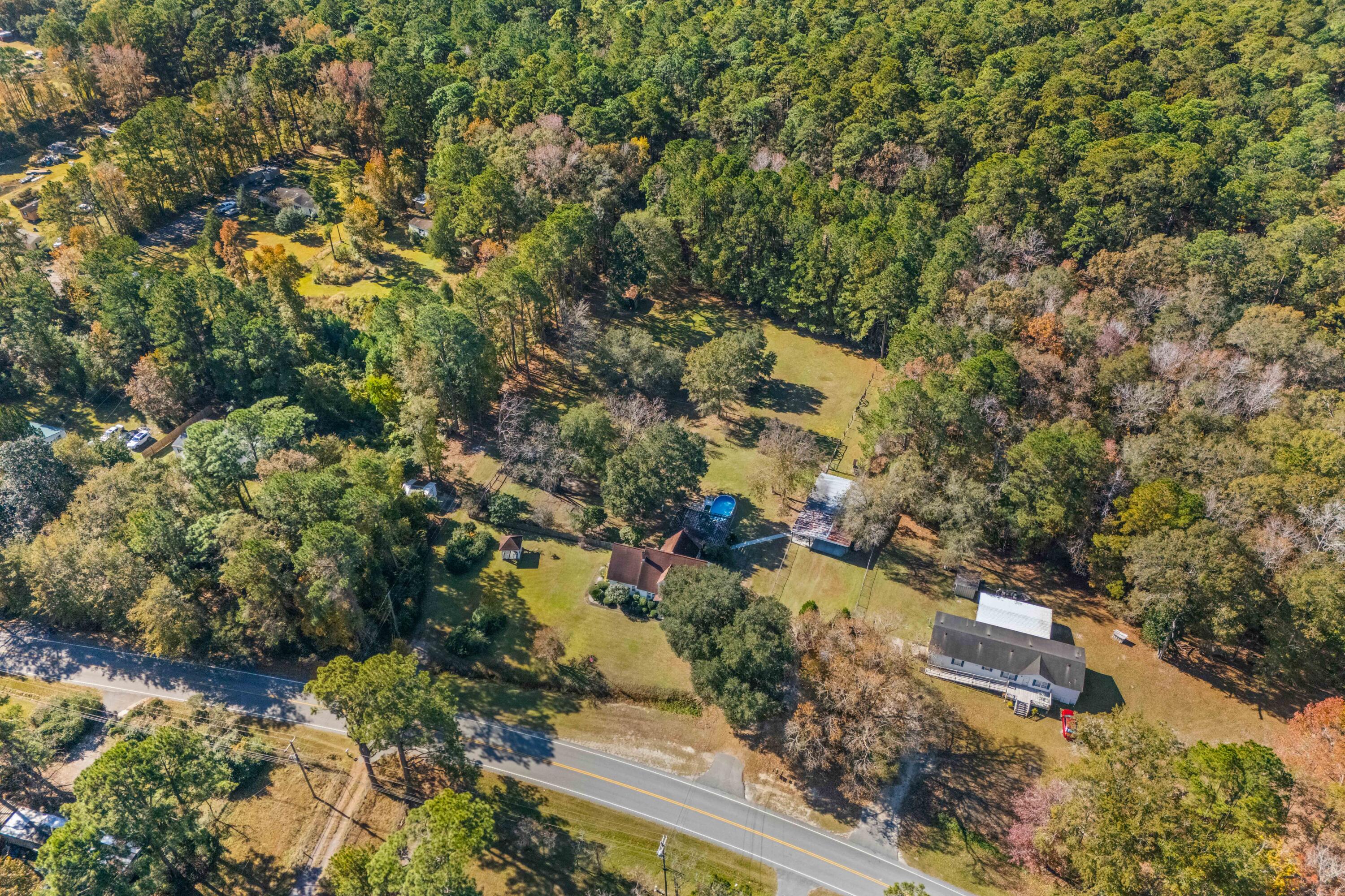 5615 S Highway 165