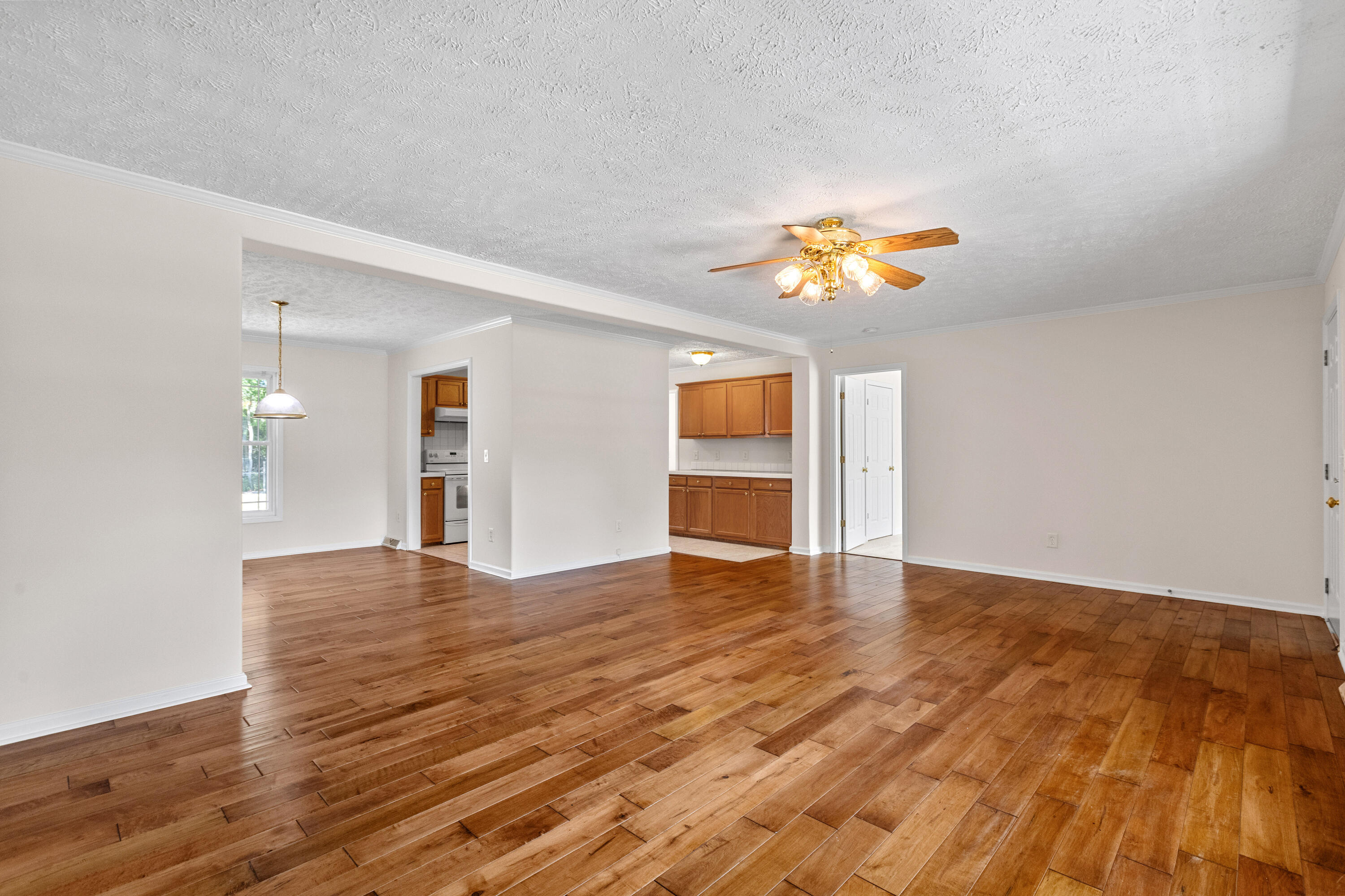 3241 Clairmont Drive