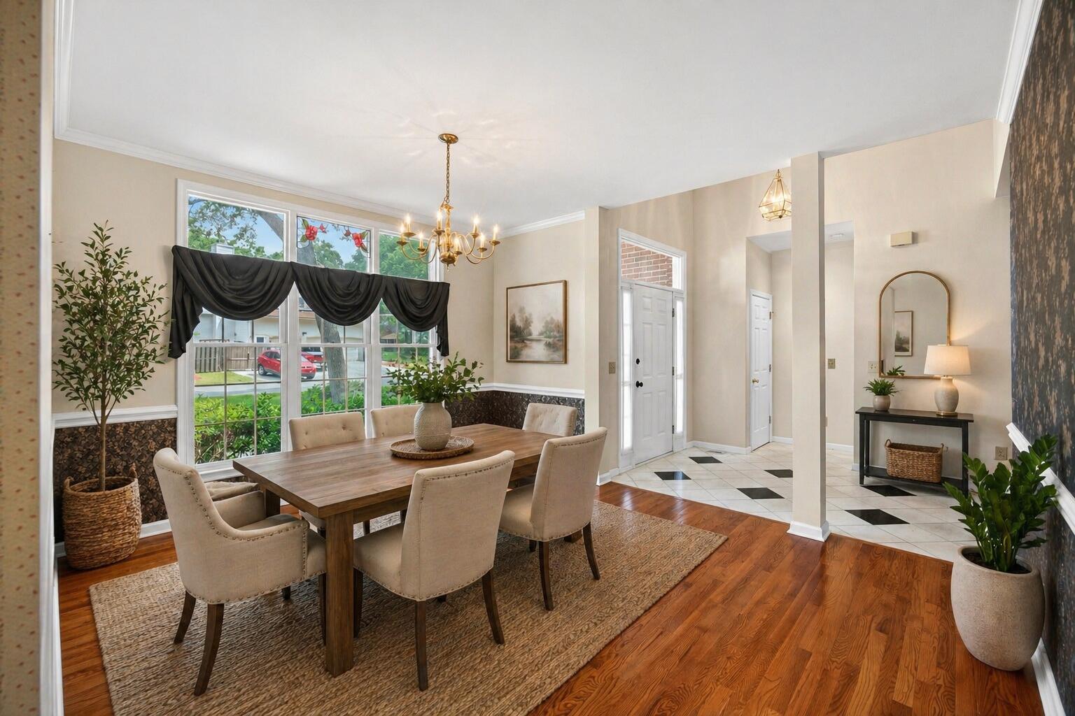 5425 Roxbury Drive