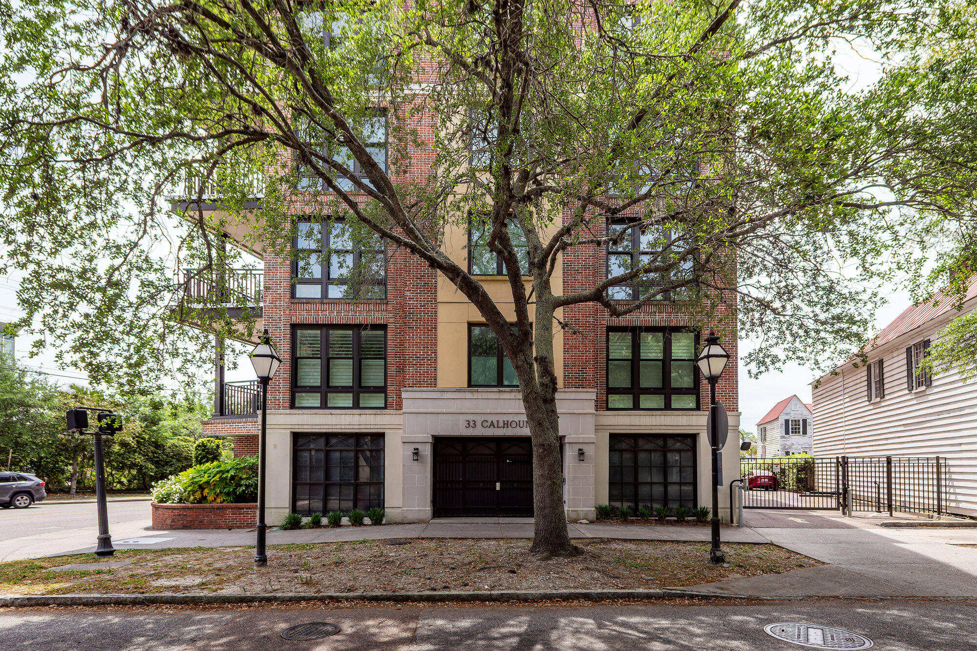 33 Calhoun Street # 122