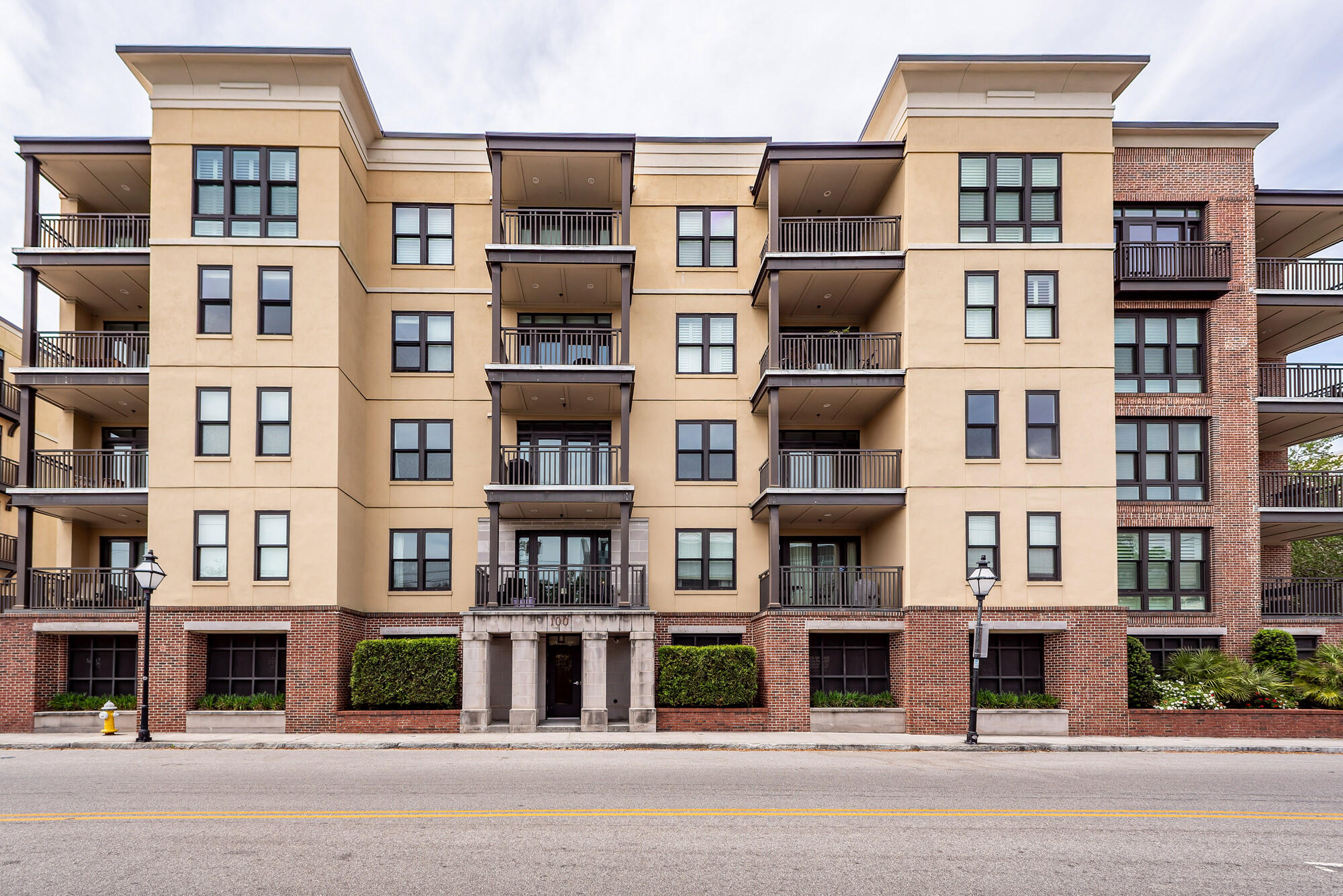 33 Calhoun Street # 122