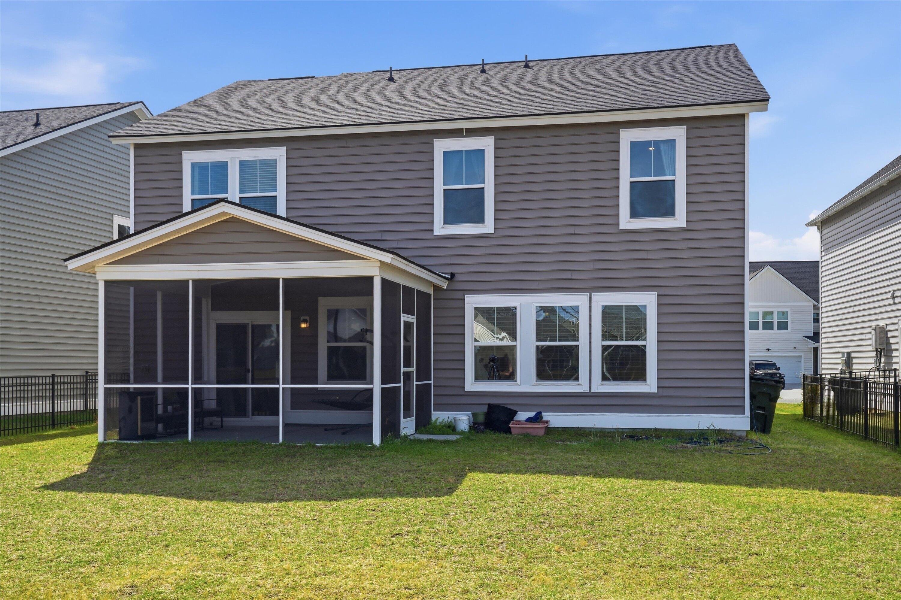 608 Macintyre Circle