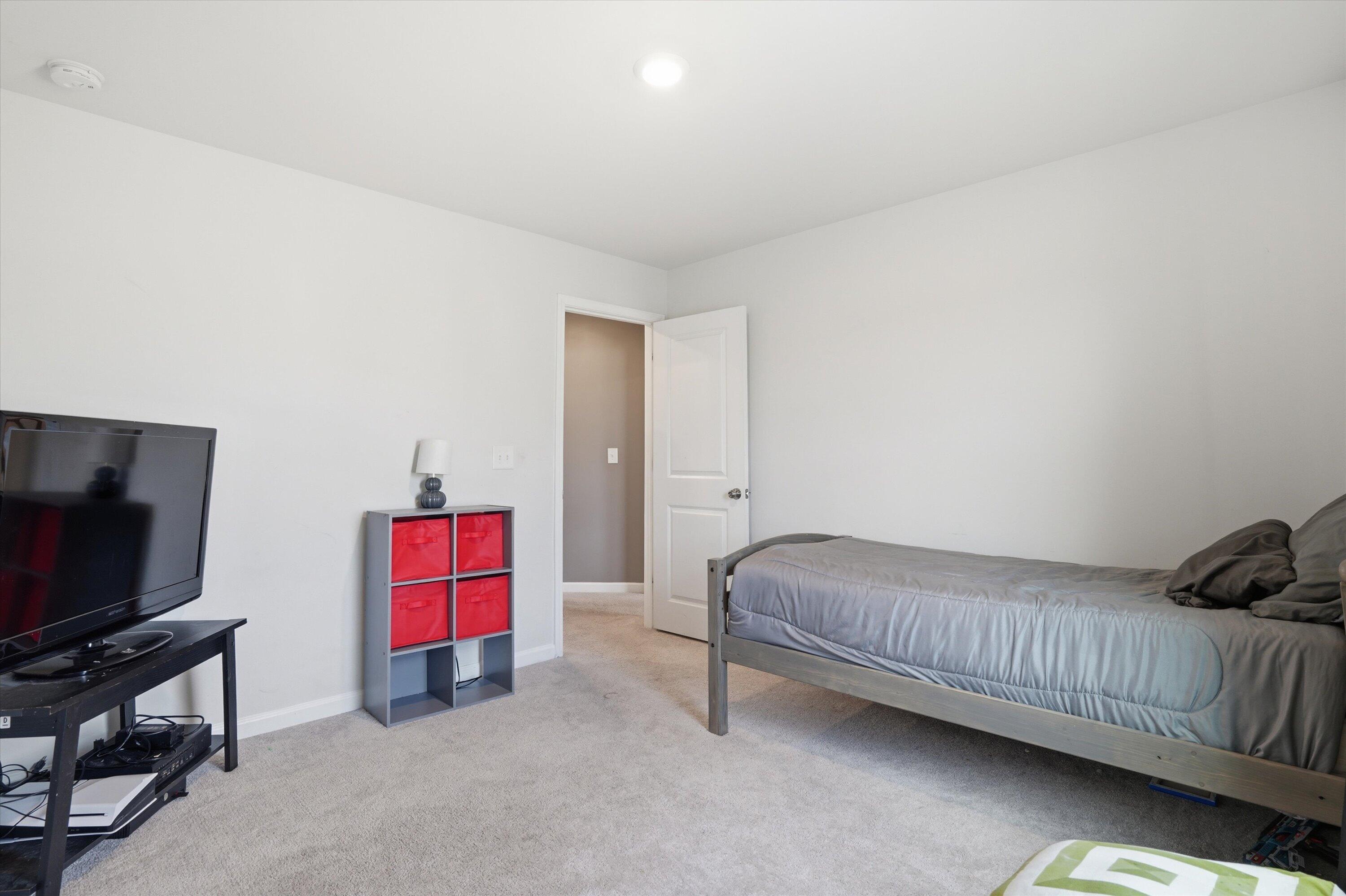 608 Macintyre Circle