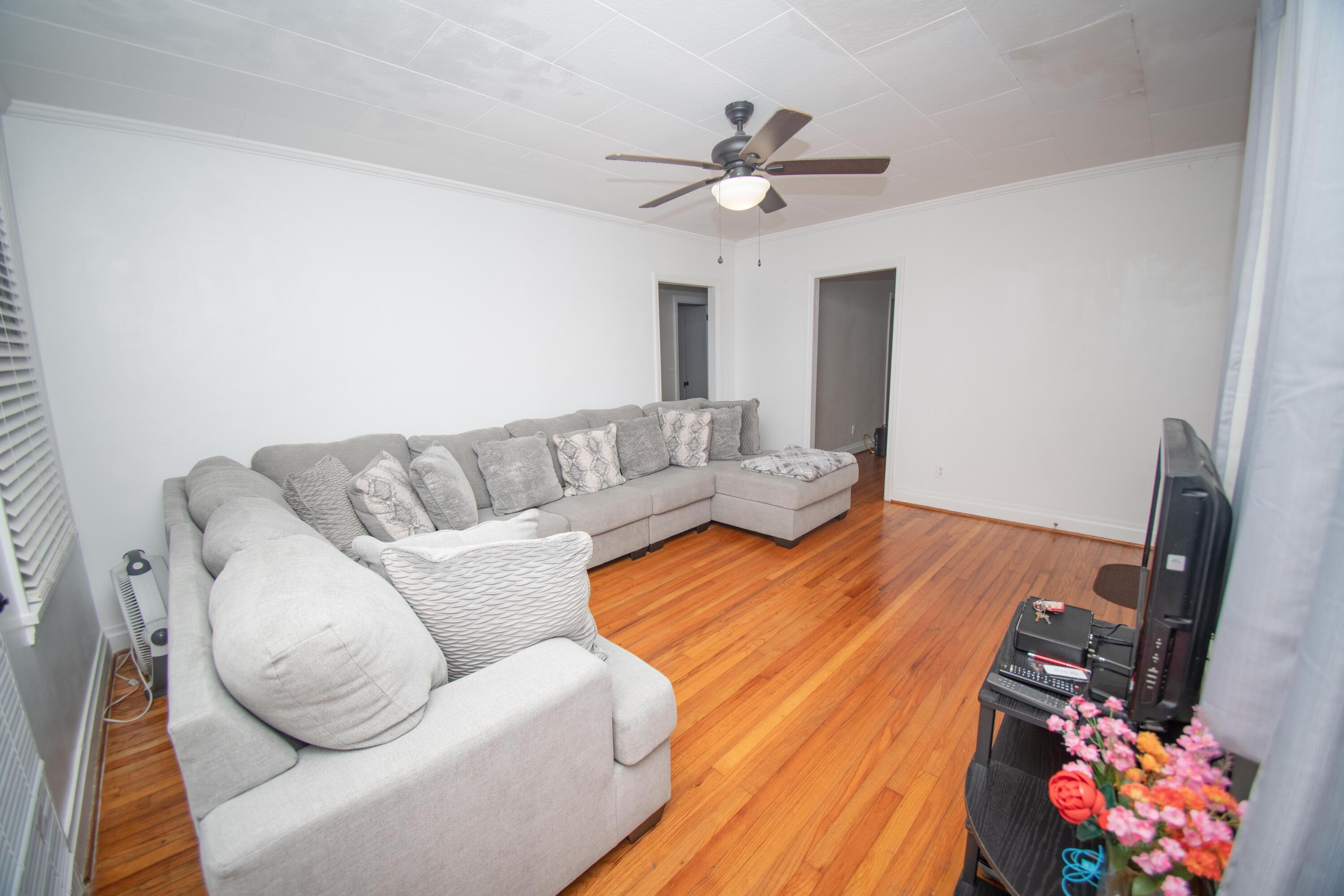 101 Brabham Street