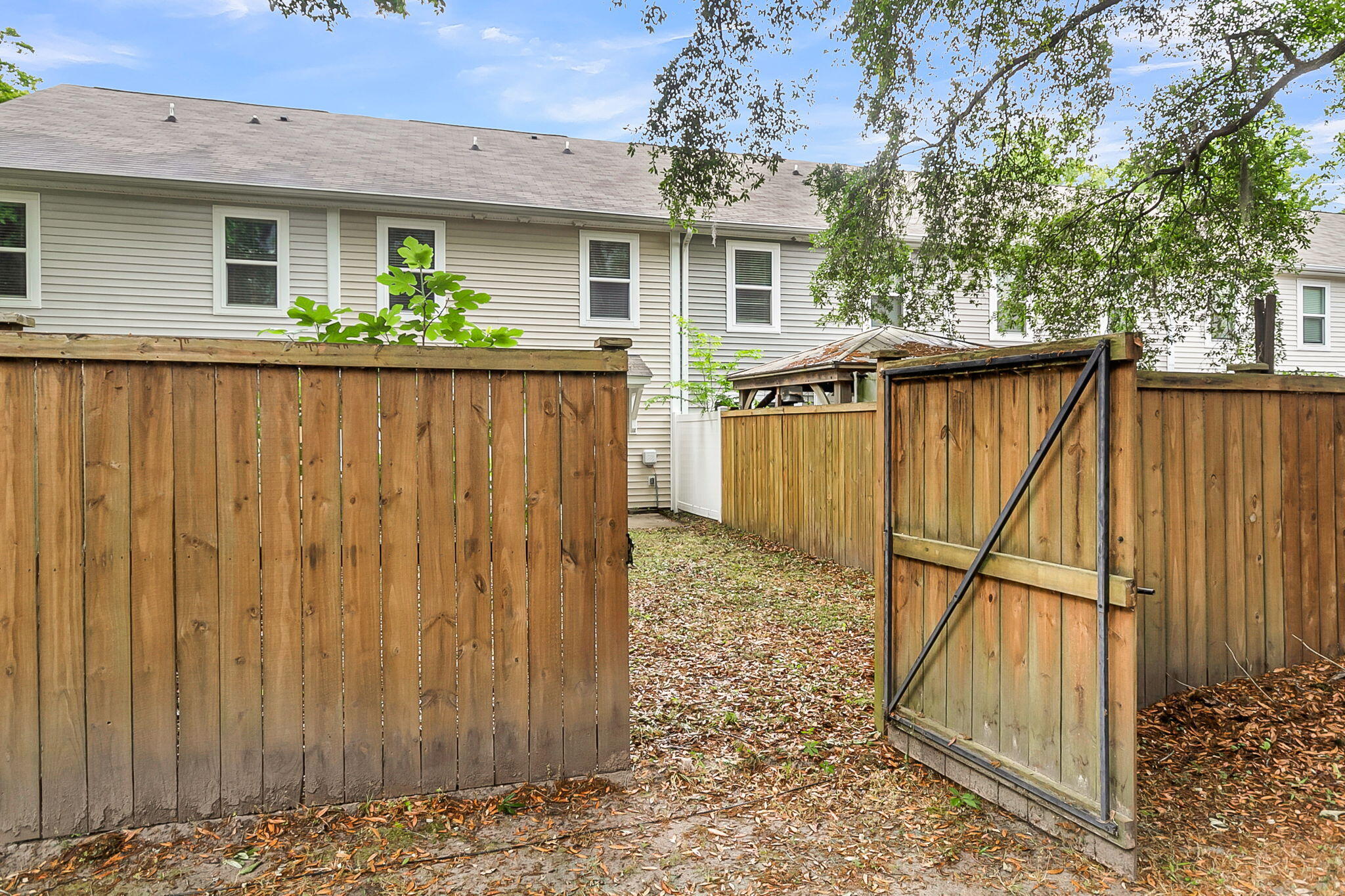 4613 Palm View Circle
