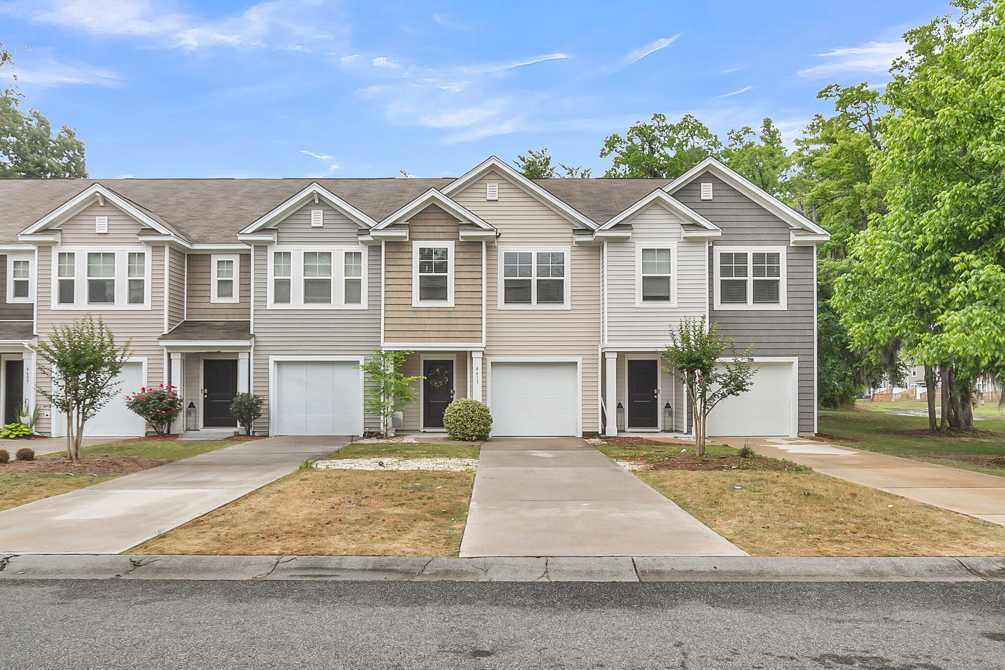 4613 Palm View Circle