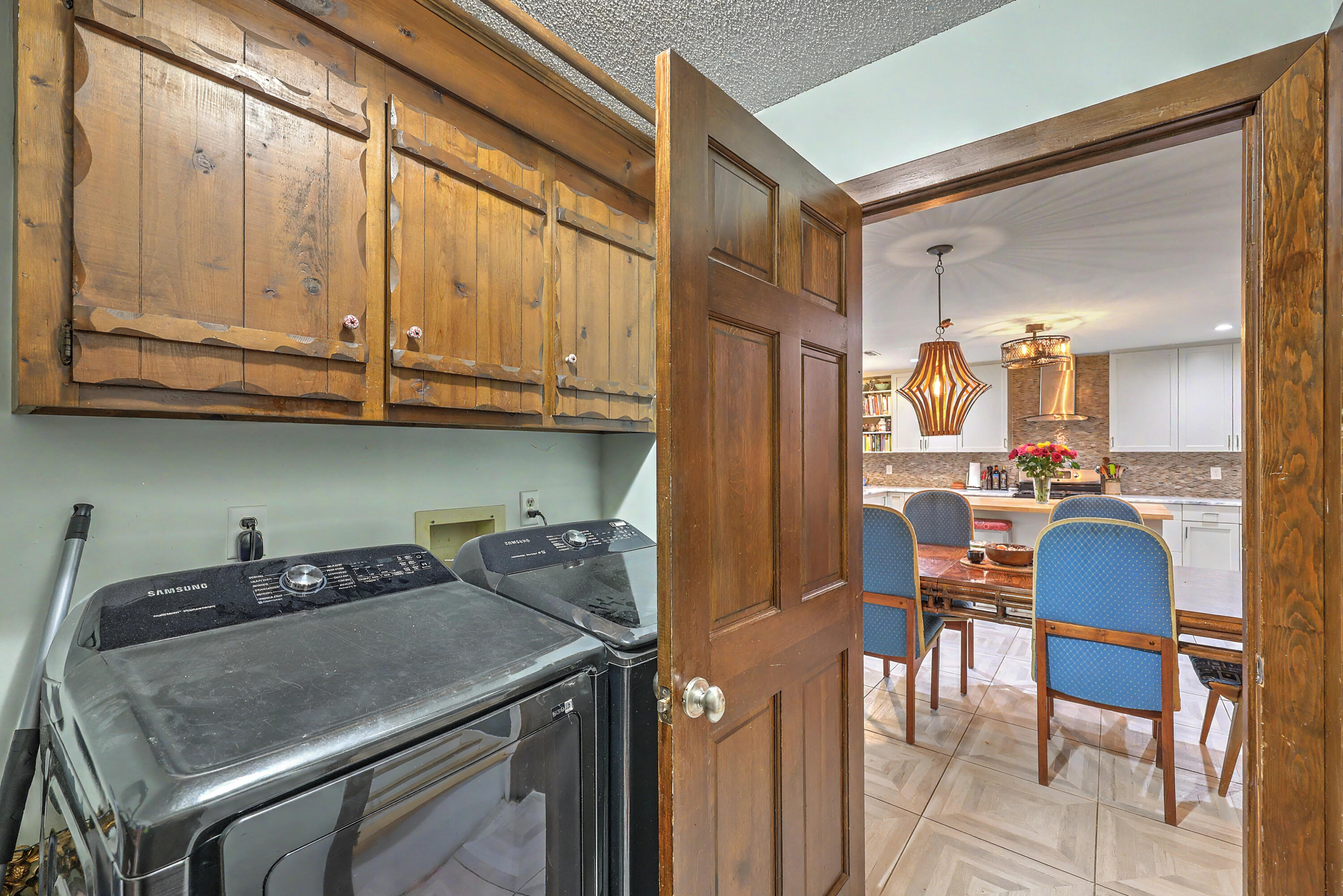 38 Crosscreek Drive