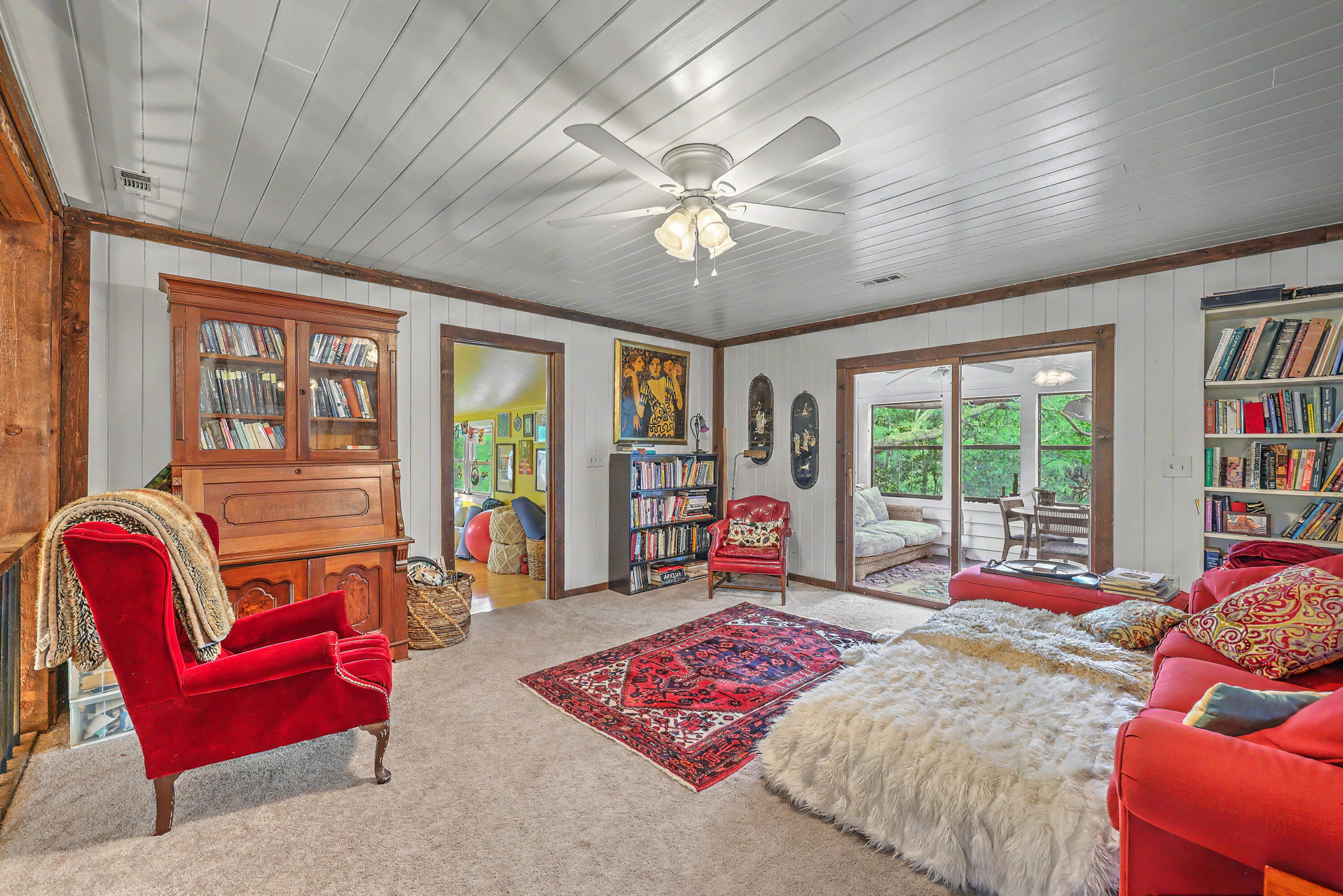 38 Crosscreek Drive