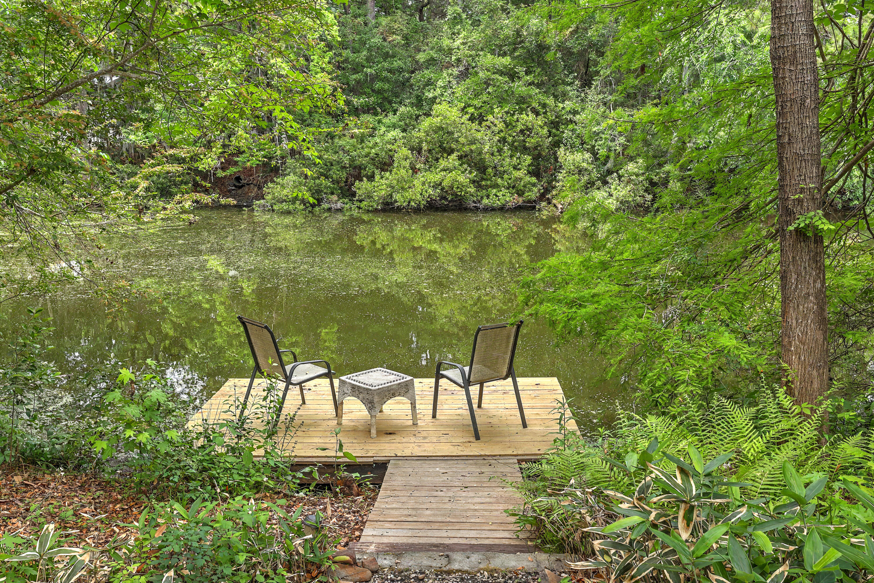38 Crosscreek Drive