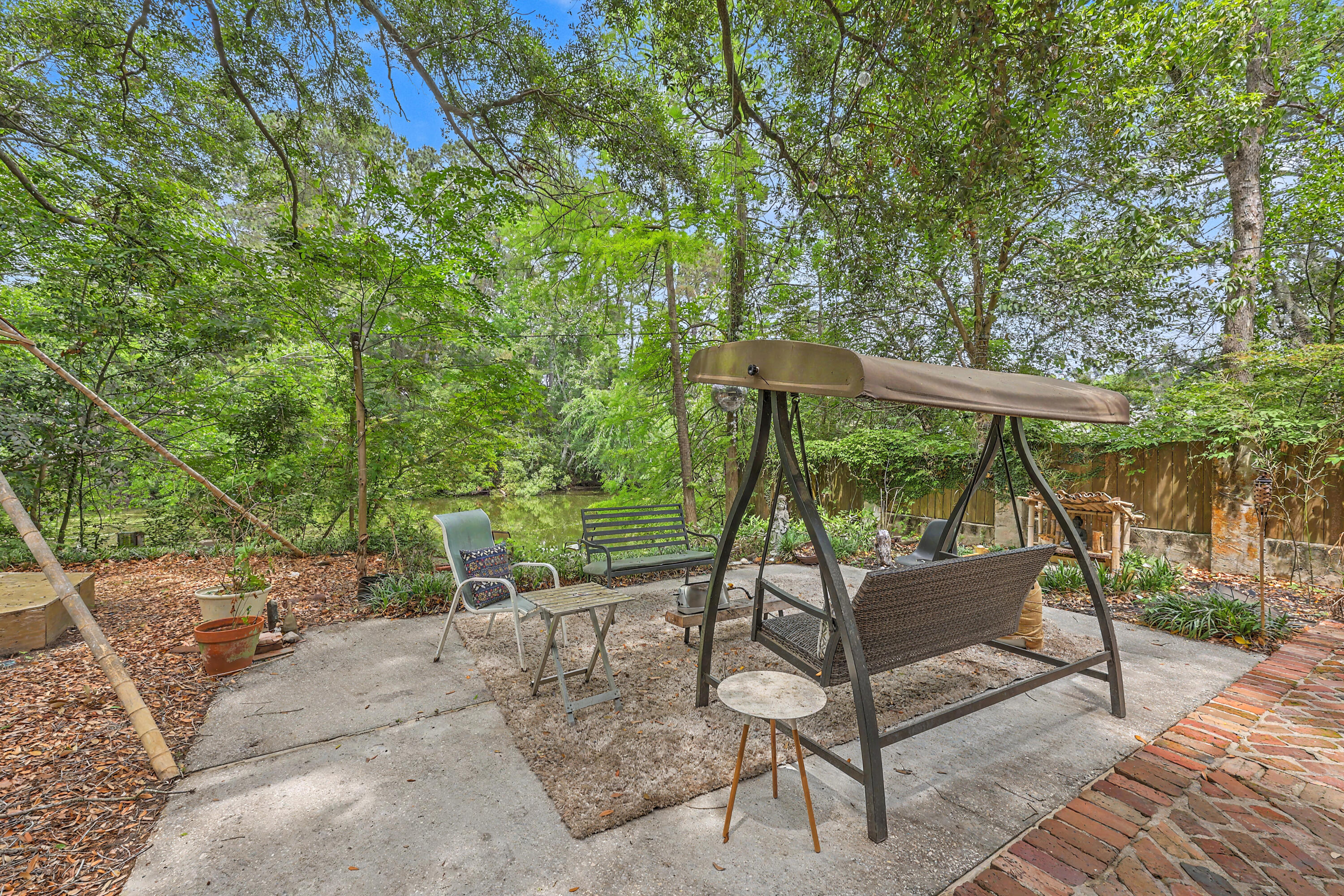38 Crosscreek Drive