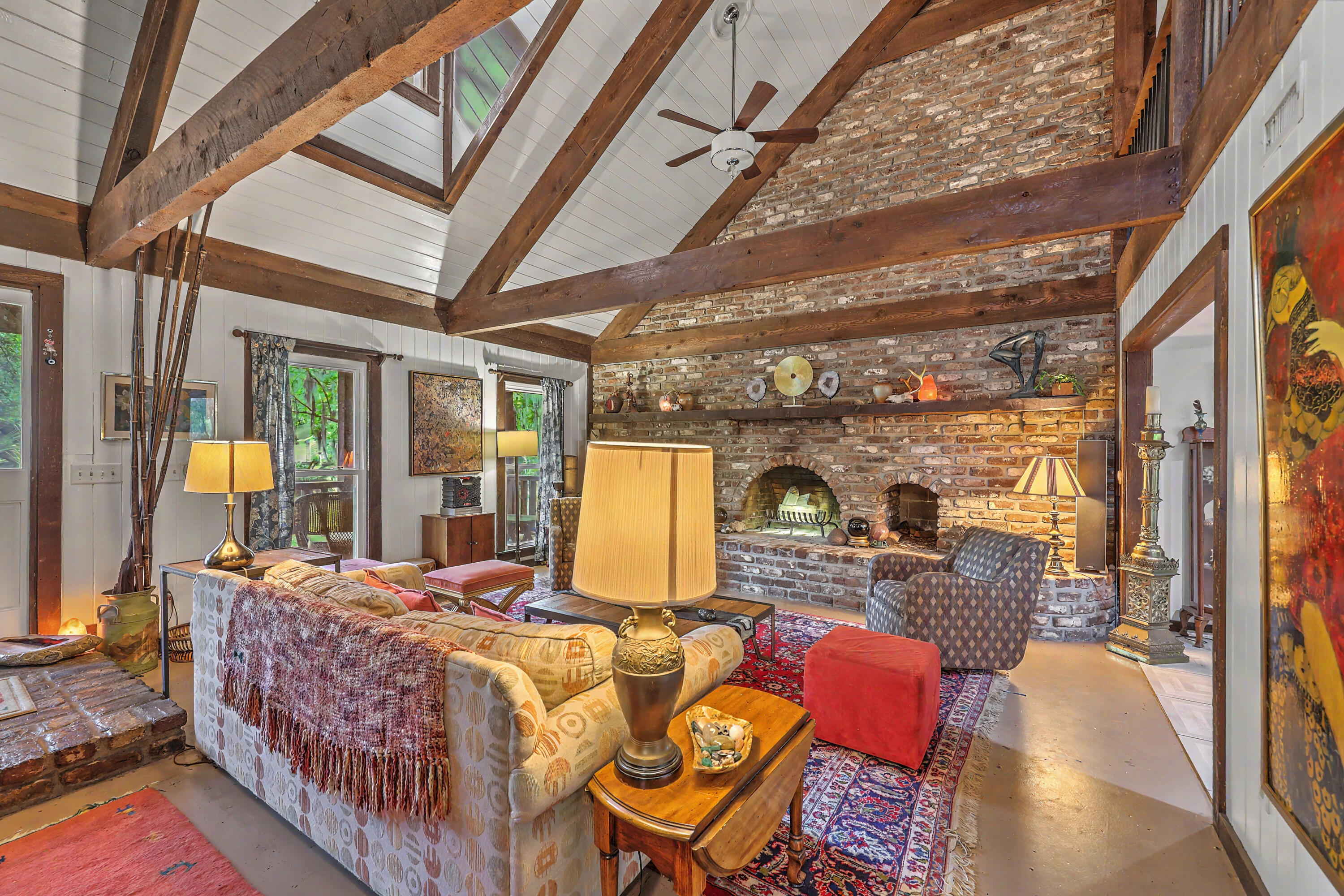 38 Crosscreek Drive