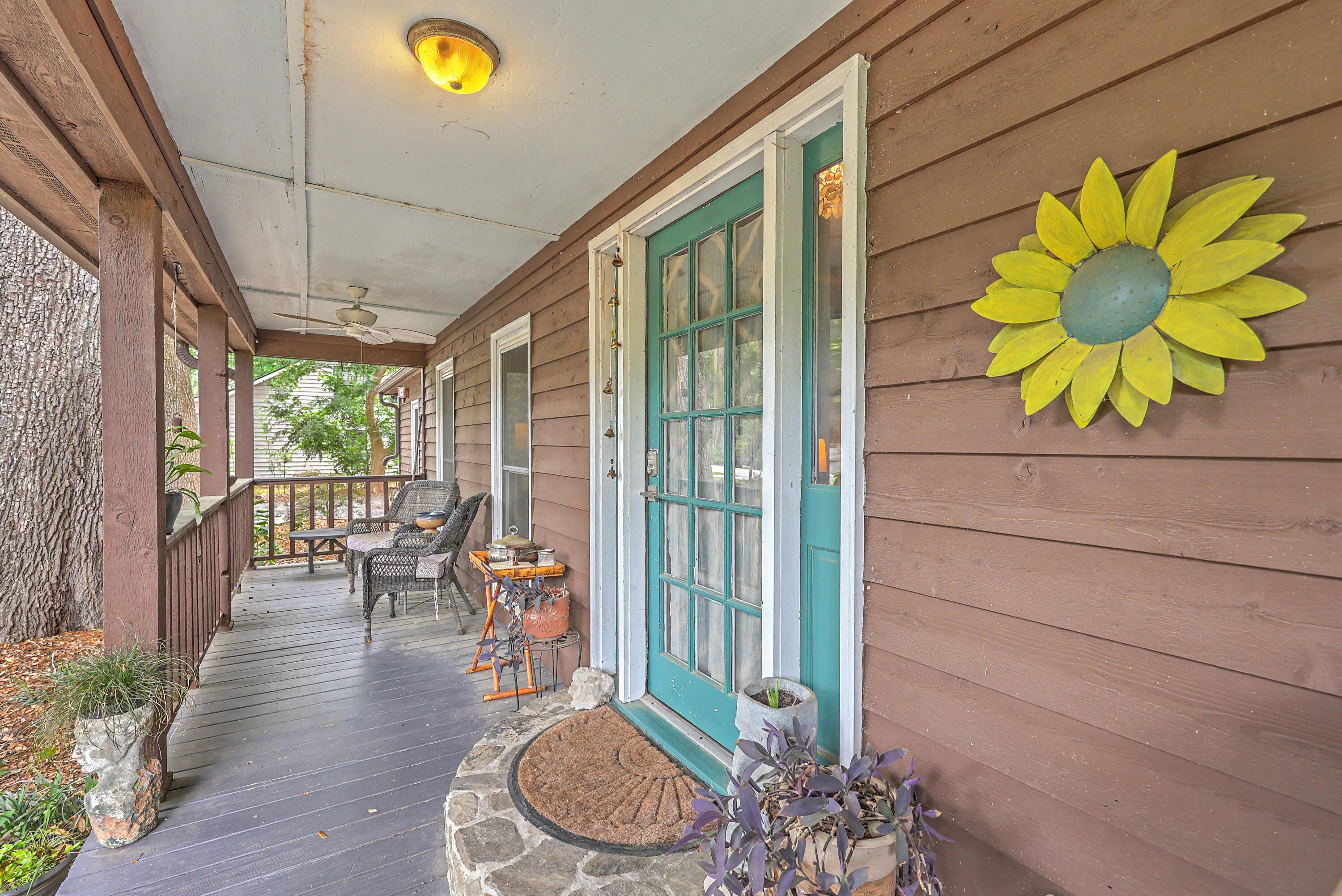 38 Crosscreek Drive