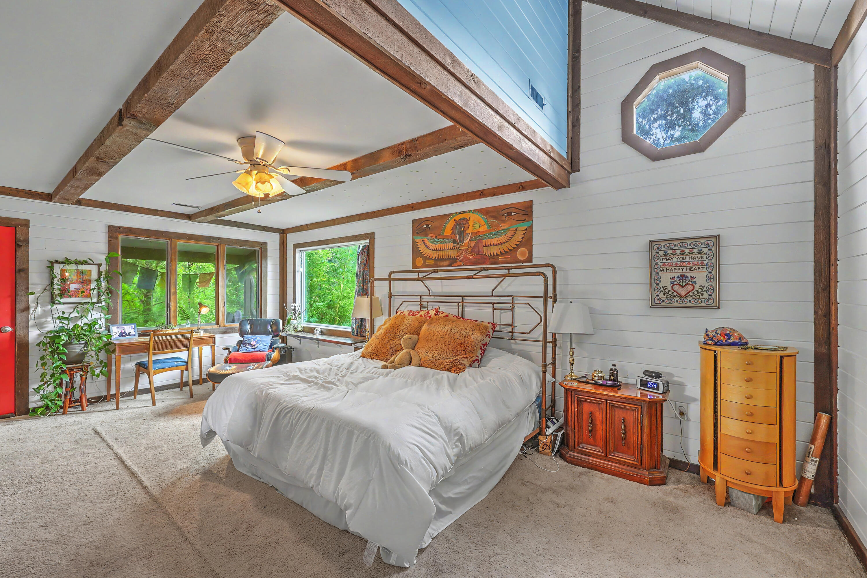 38 Crosscreek Drive