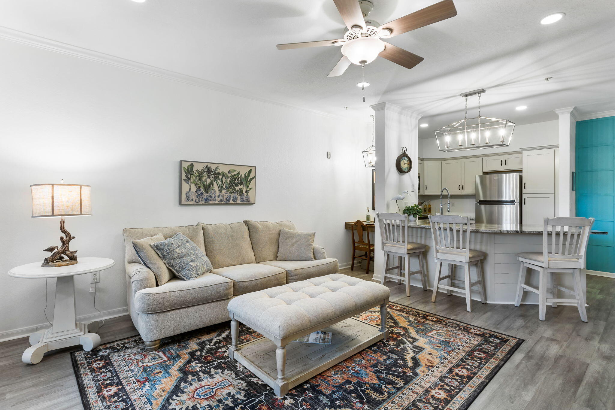 60 Fenwick Hall Allee Alley # 314