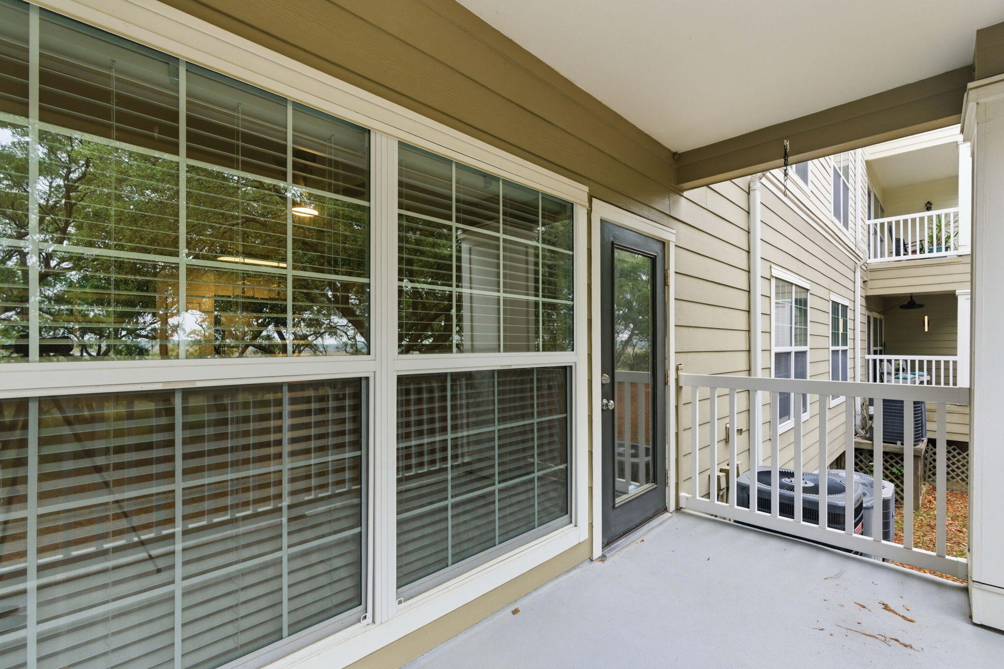 700 Daniel Ellis Drive Apt 8106