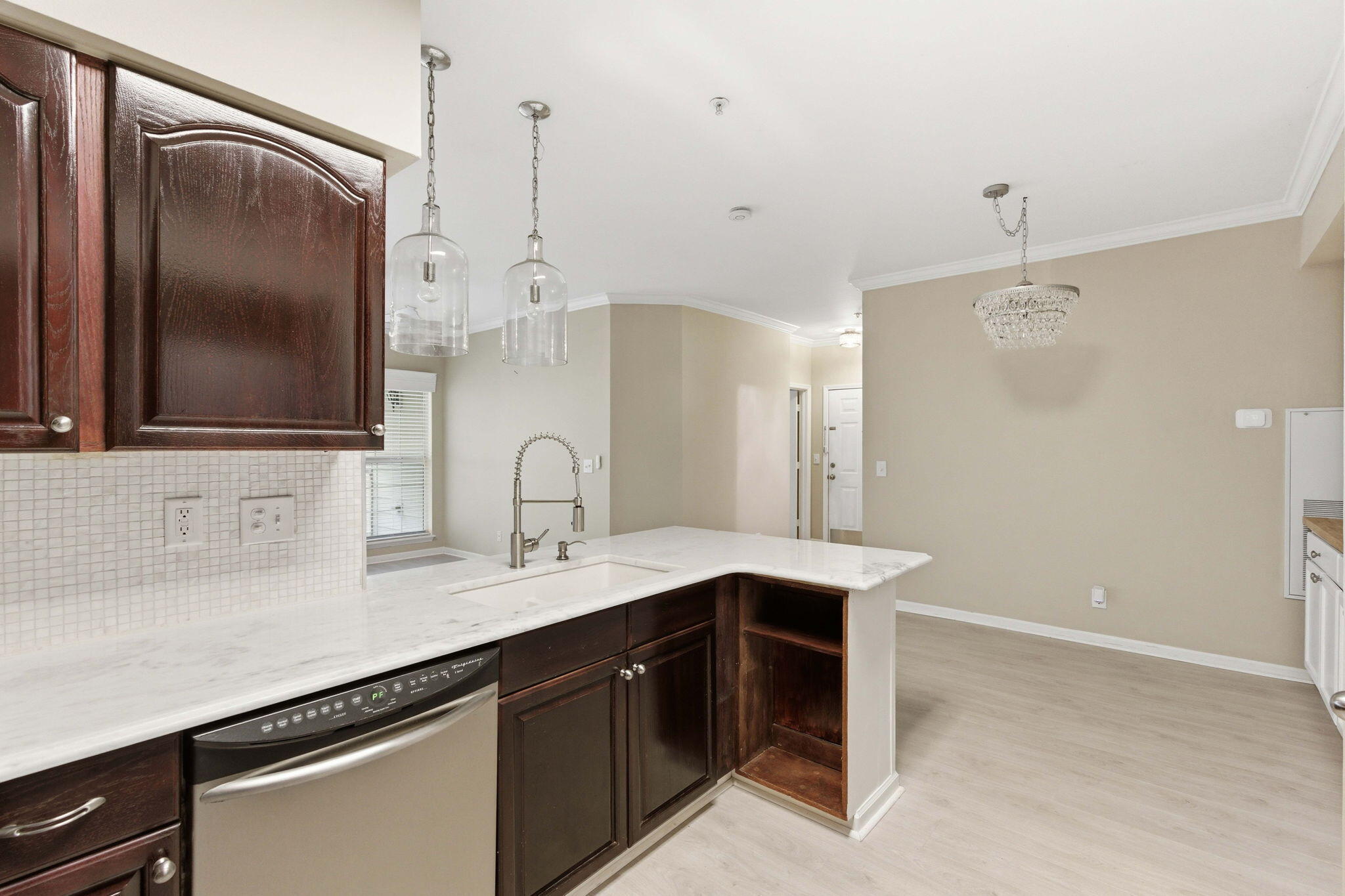 700 Daniel Ellis Drive Apt 8106