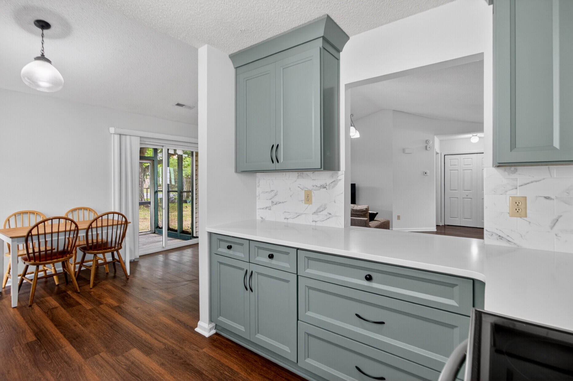 4030 Bonaparte Drive