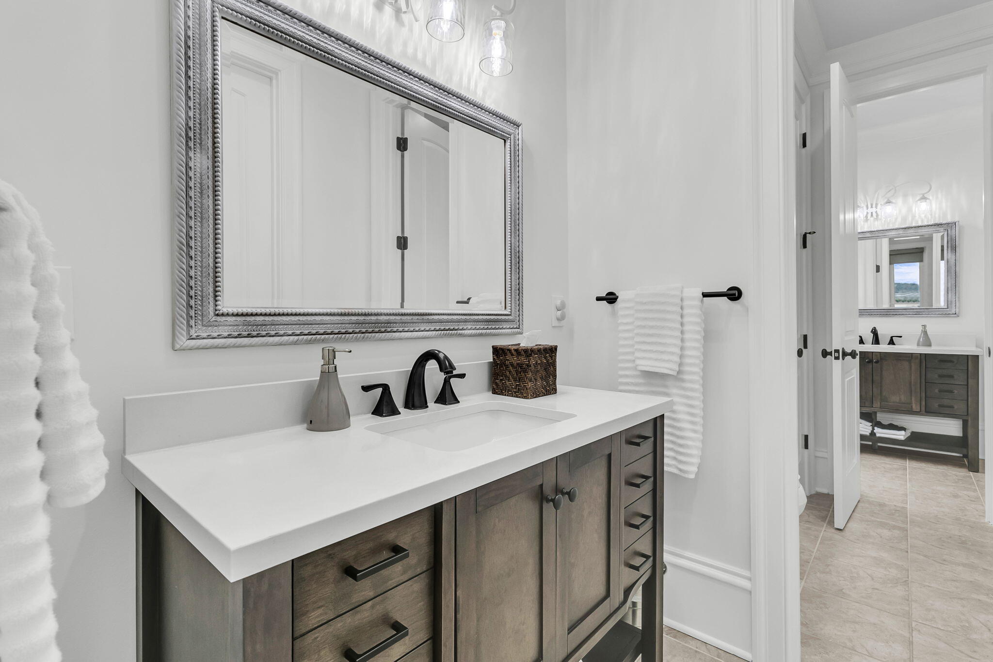 1652 Rivertowne Country Club Drive