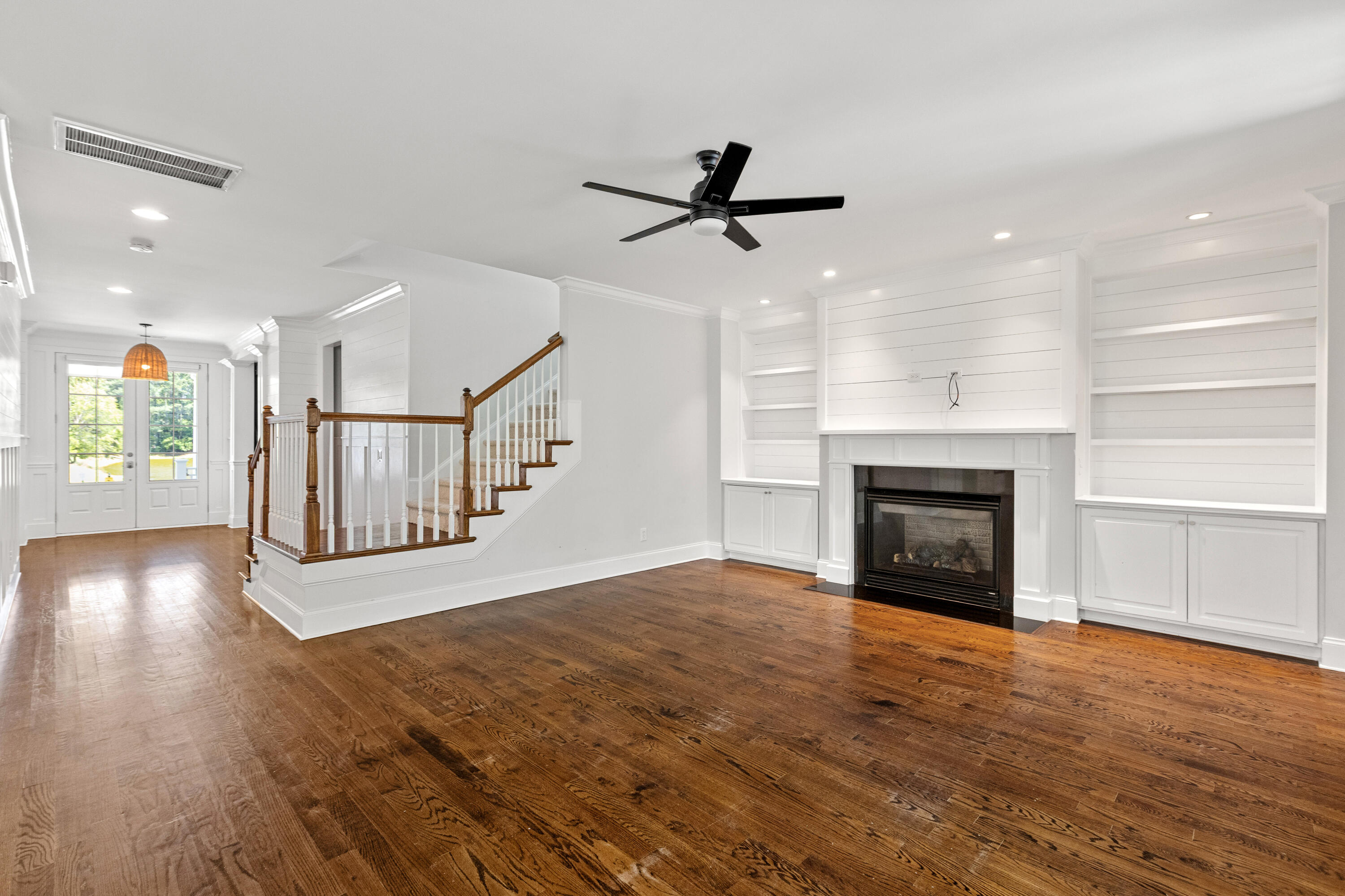 4108 Whiting Street