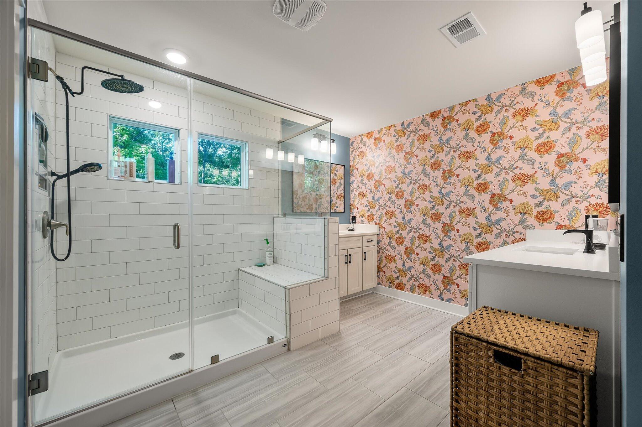 5016 Gum Tree Lane