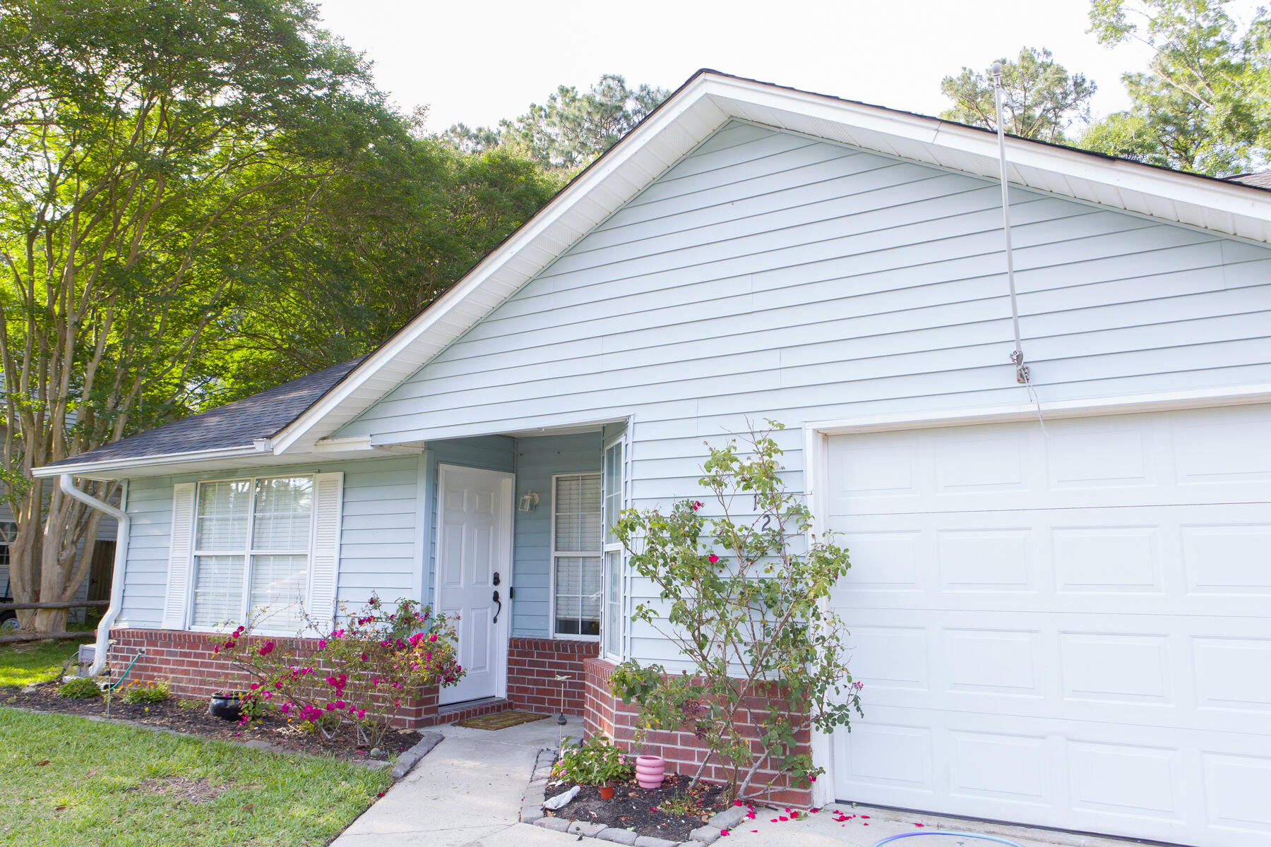 124 Paddock Way