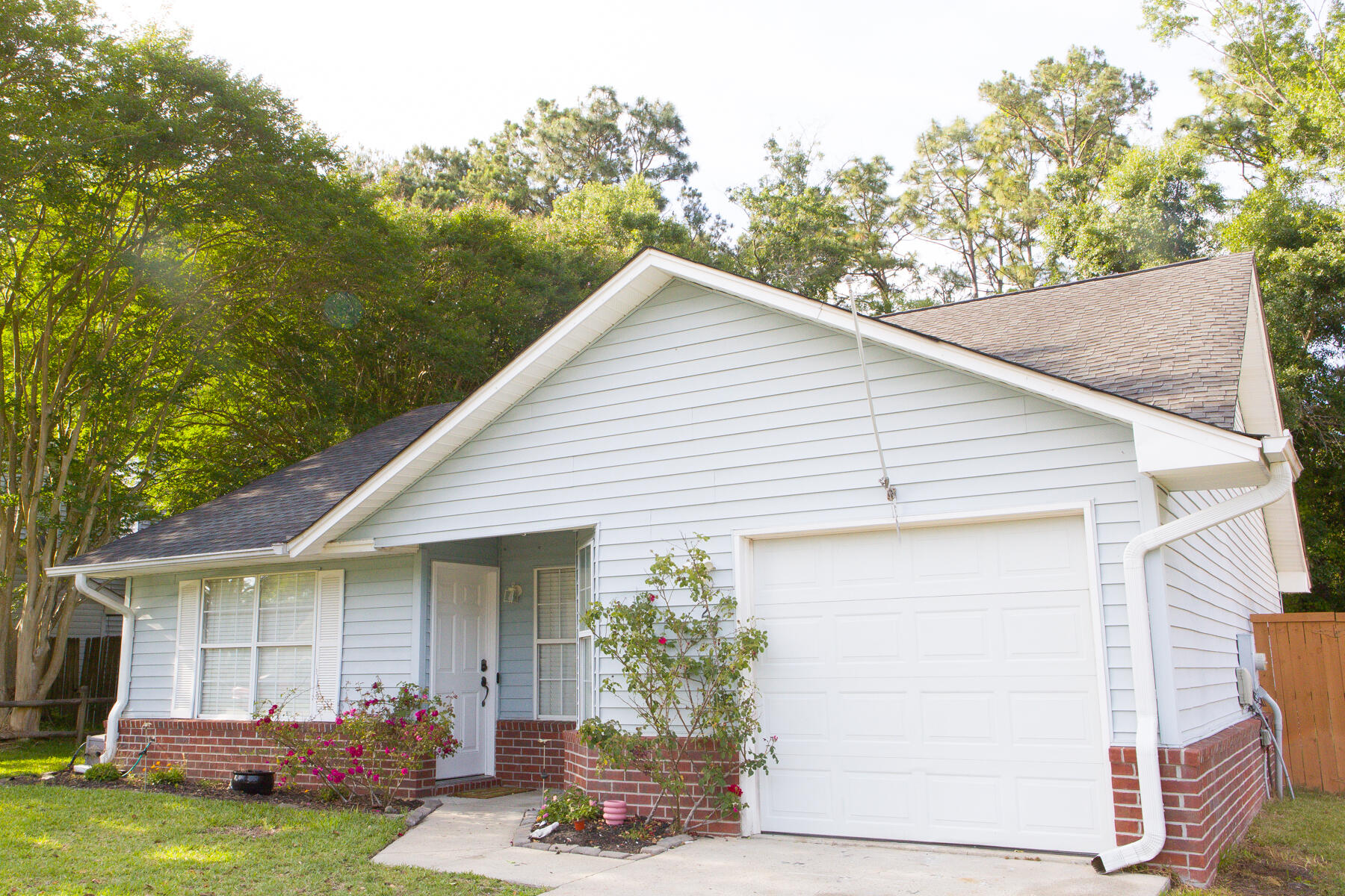 124 Paddock Way