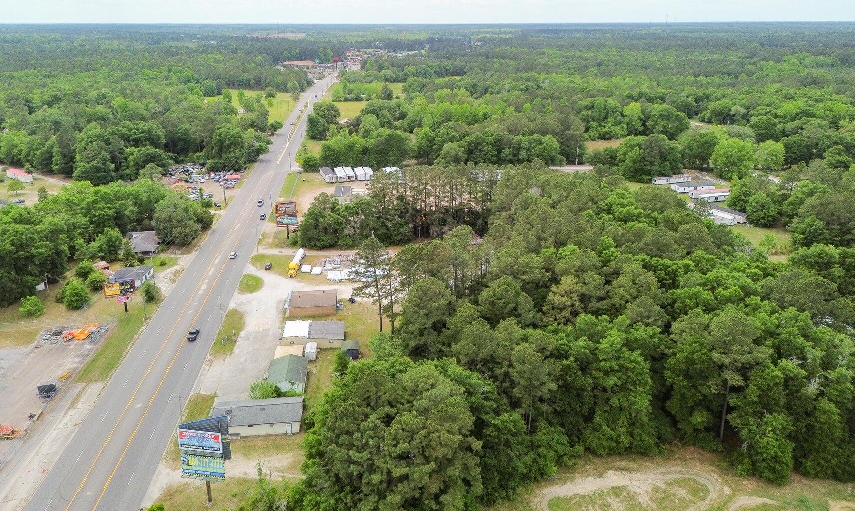 674 Sniders Highway