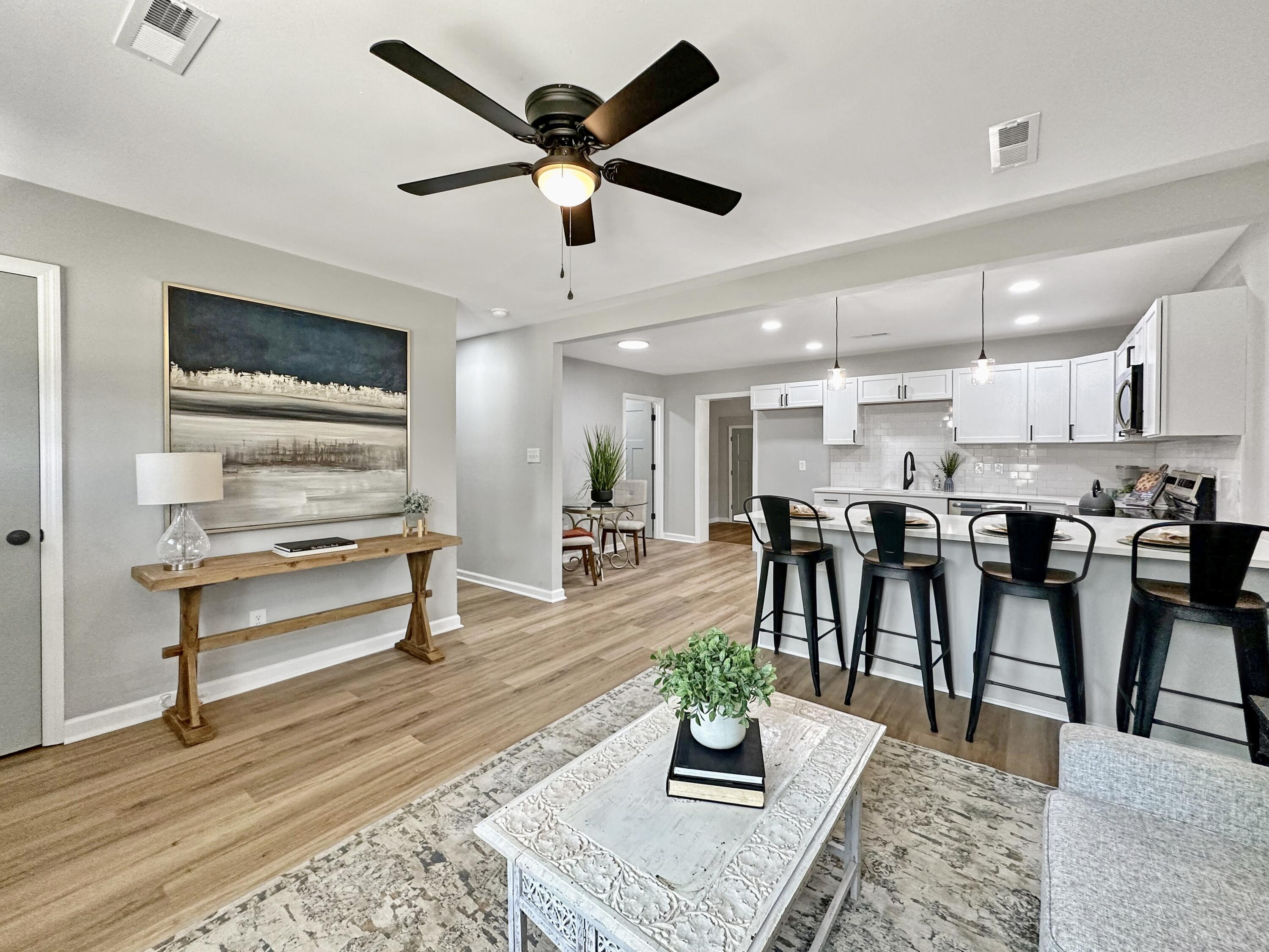 106 Fripp Lane