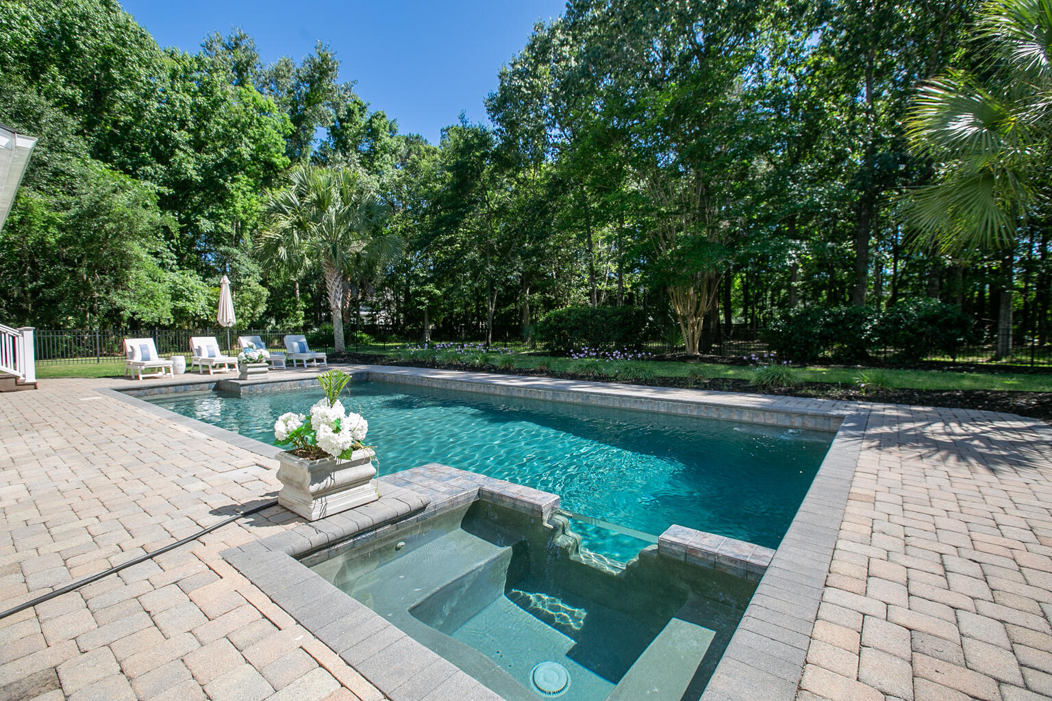 2205 Old Jay Lane