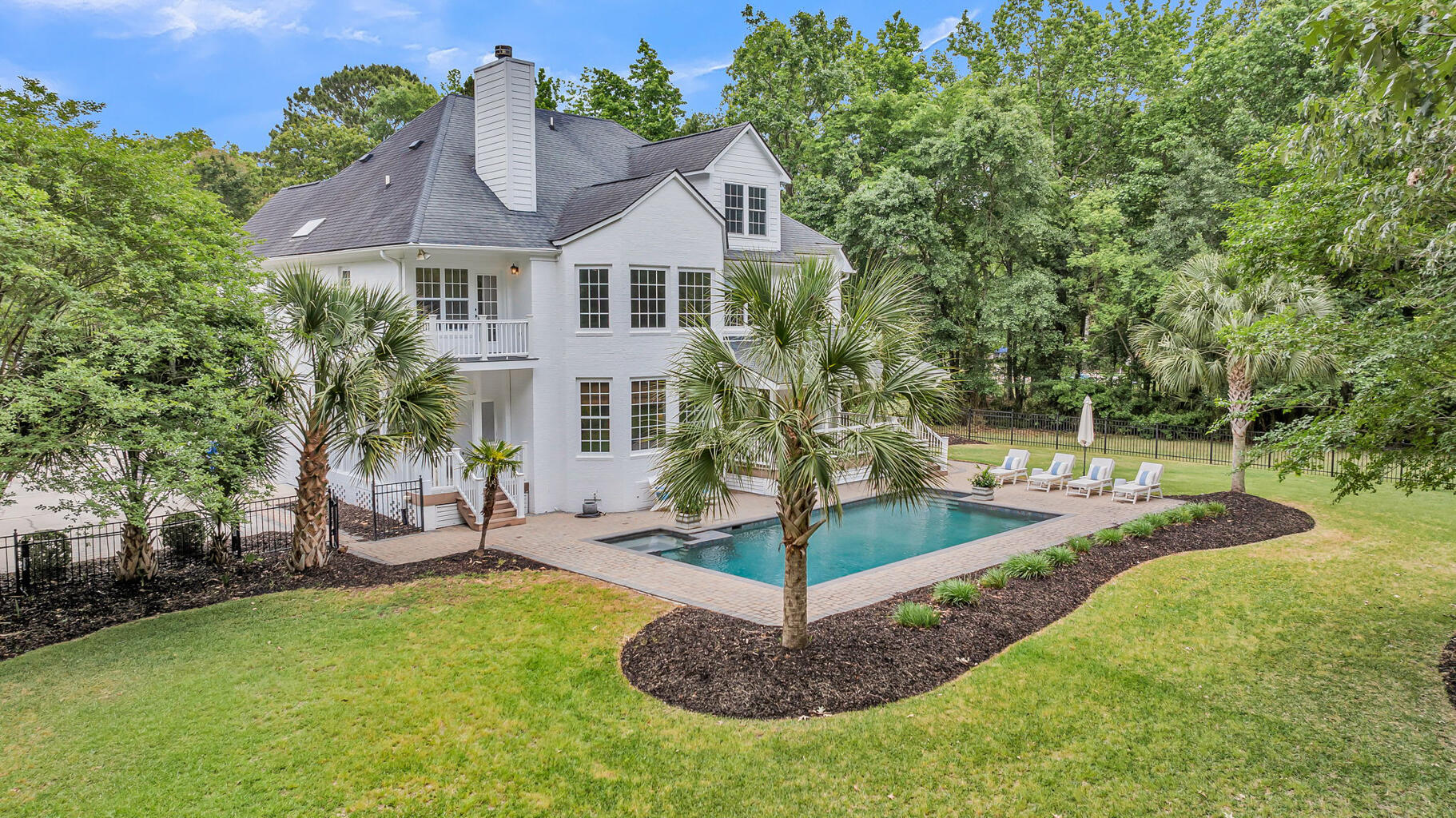 2205 Old Jay Lane