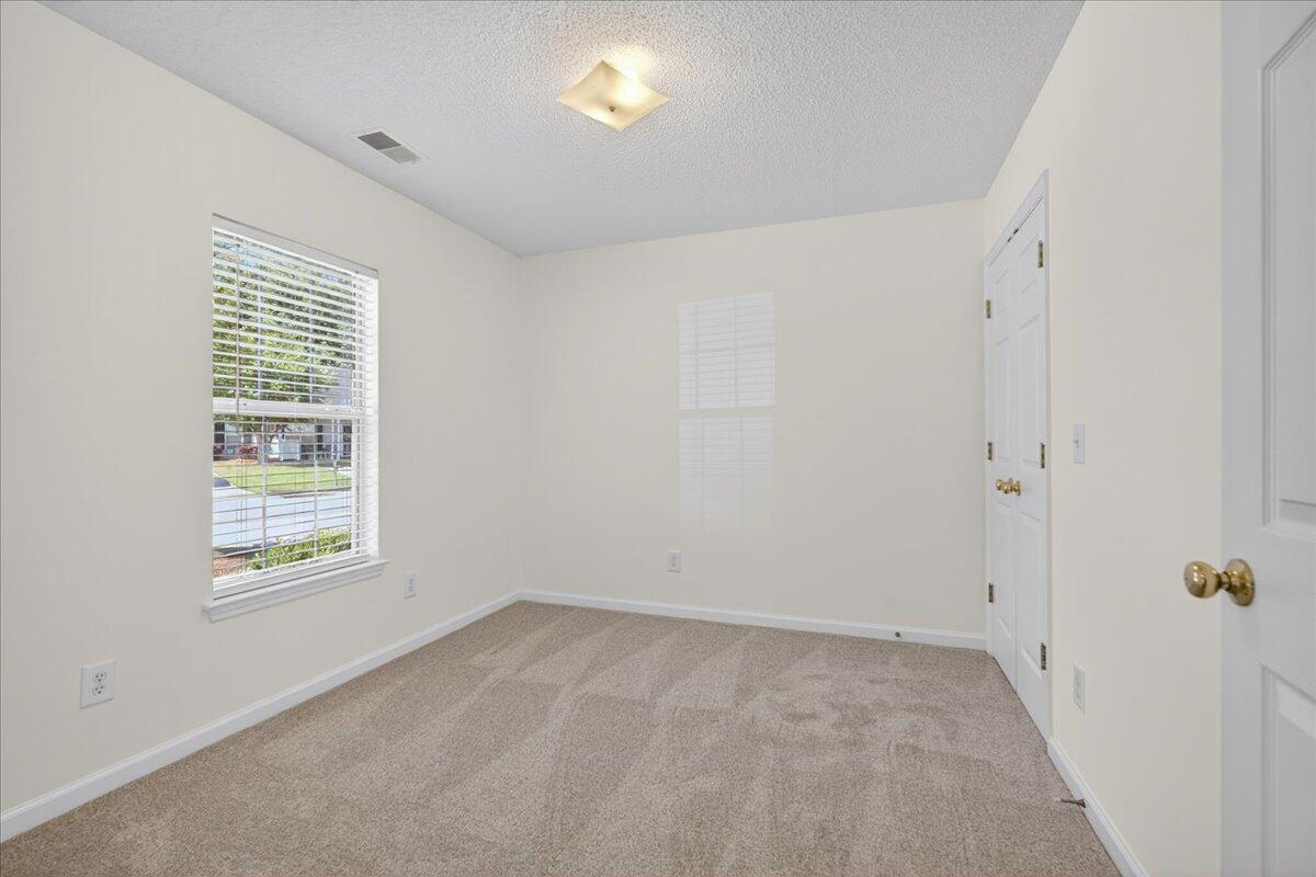 206 Dupont Way